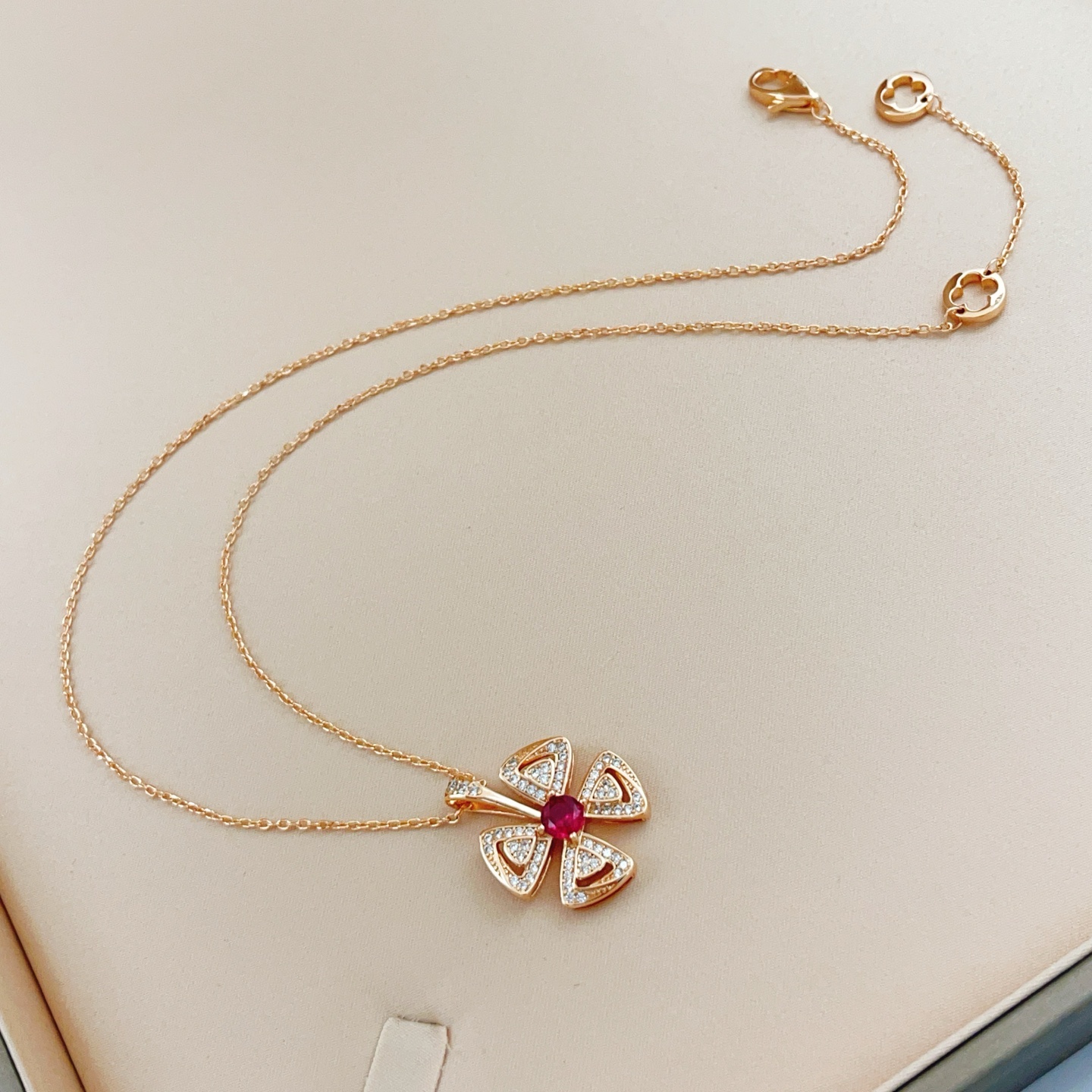 Necklace Jewelry