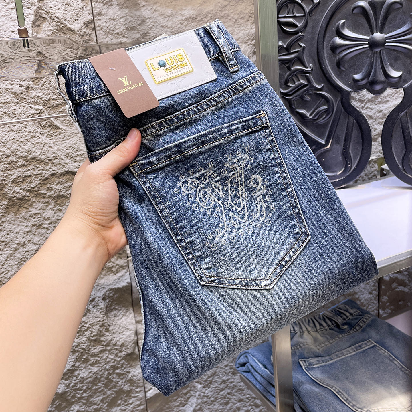 Jeans