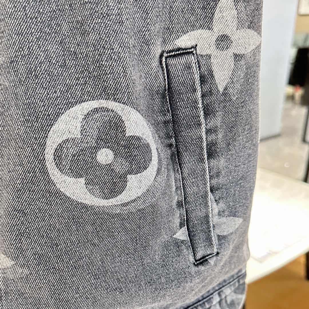 jacket Man