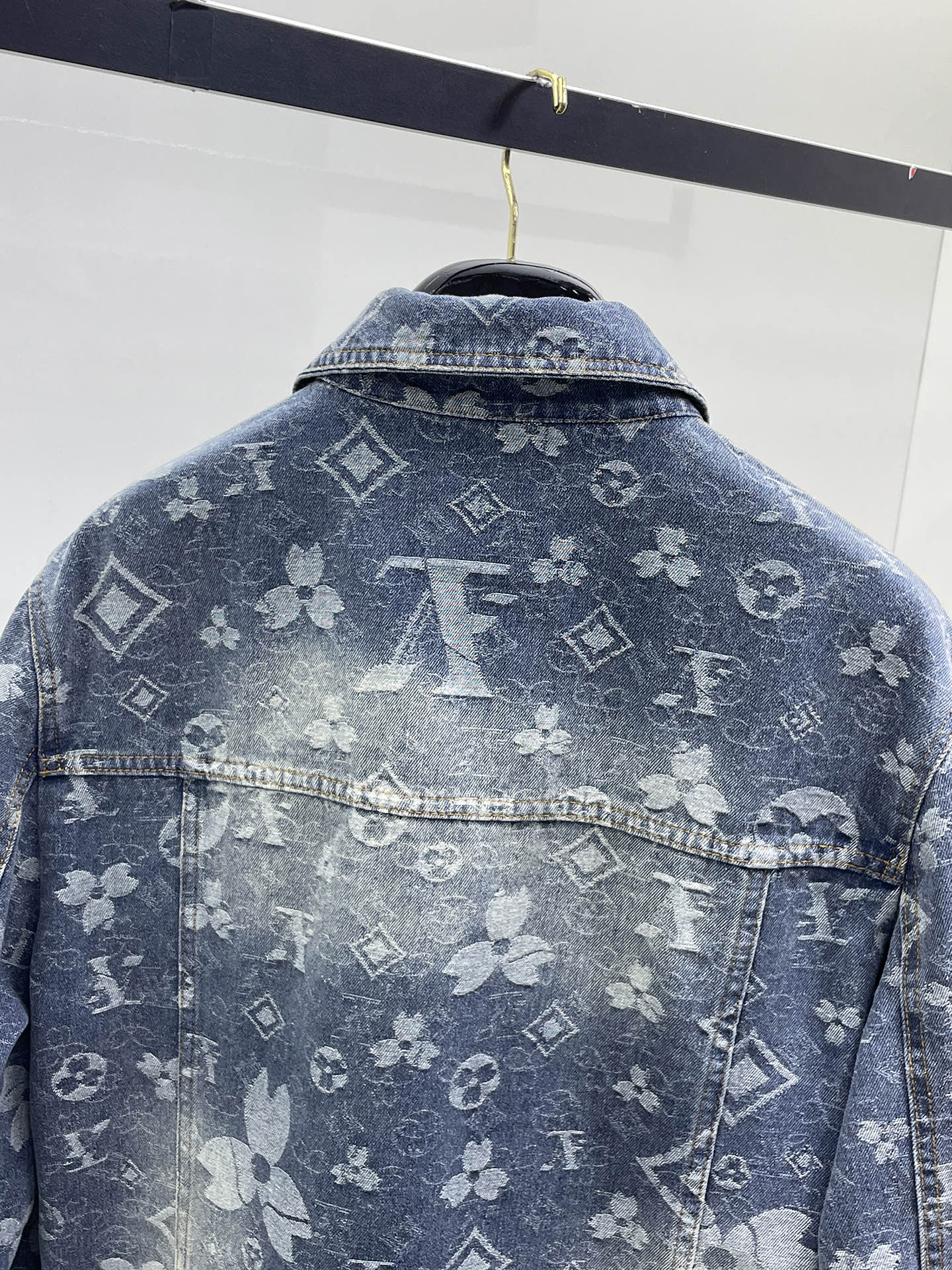 jacket Man