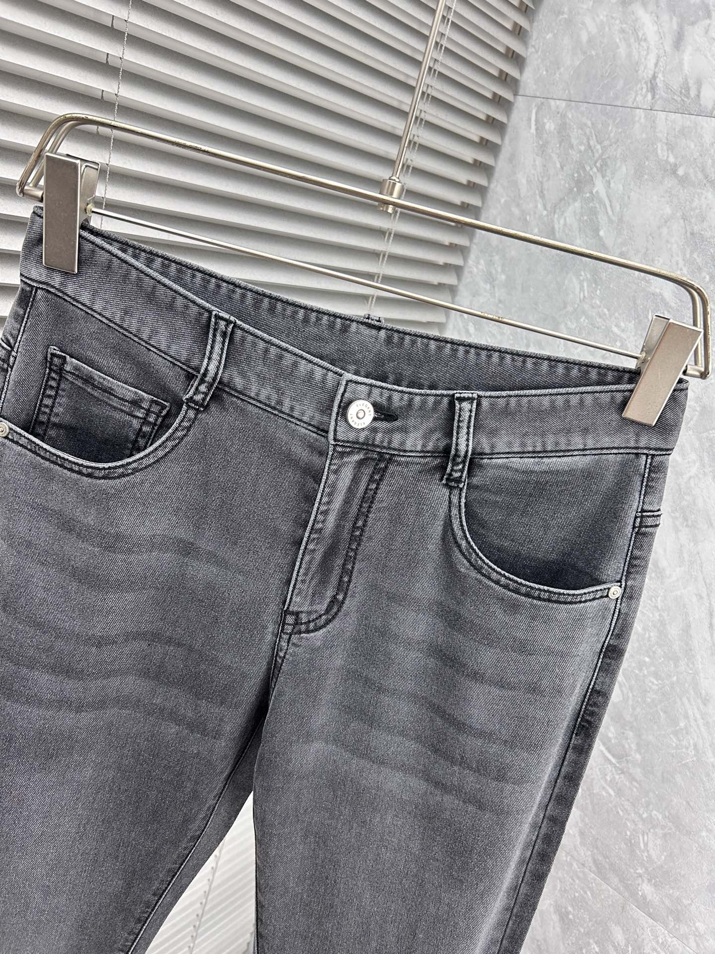 Jeans Man