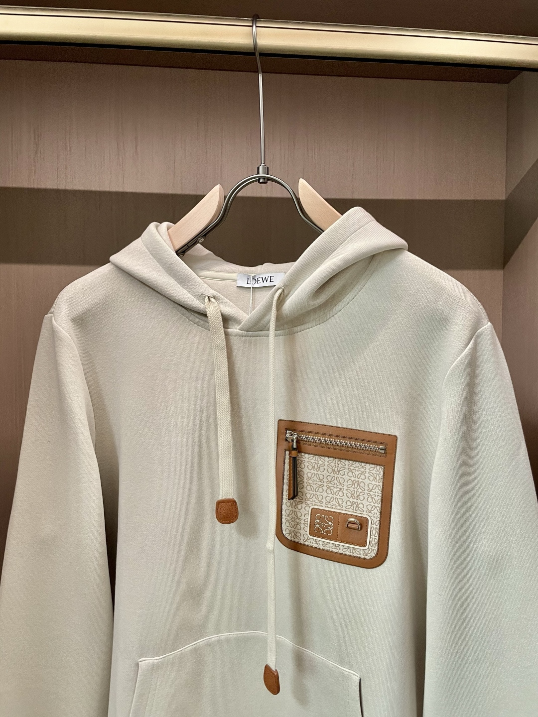 pullover