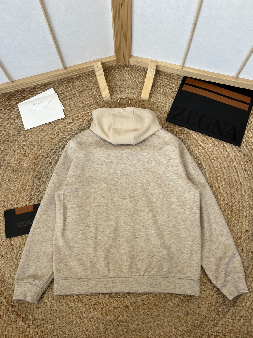 pullover