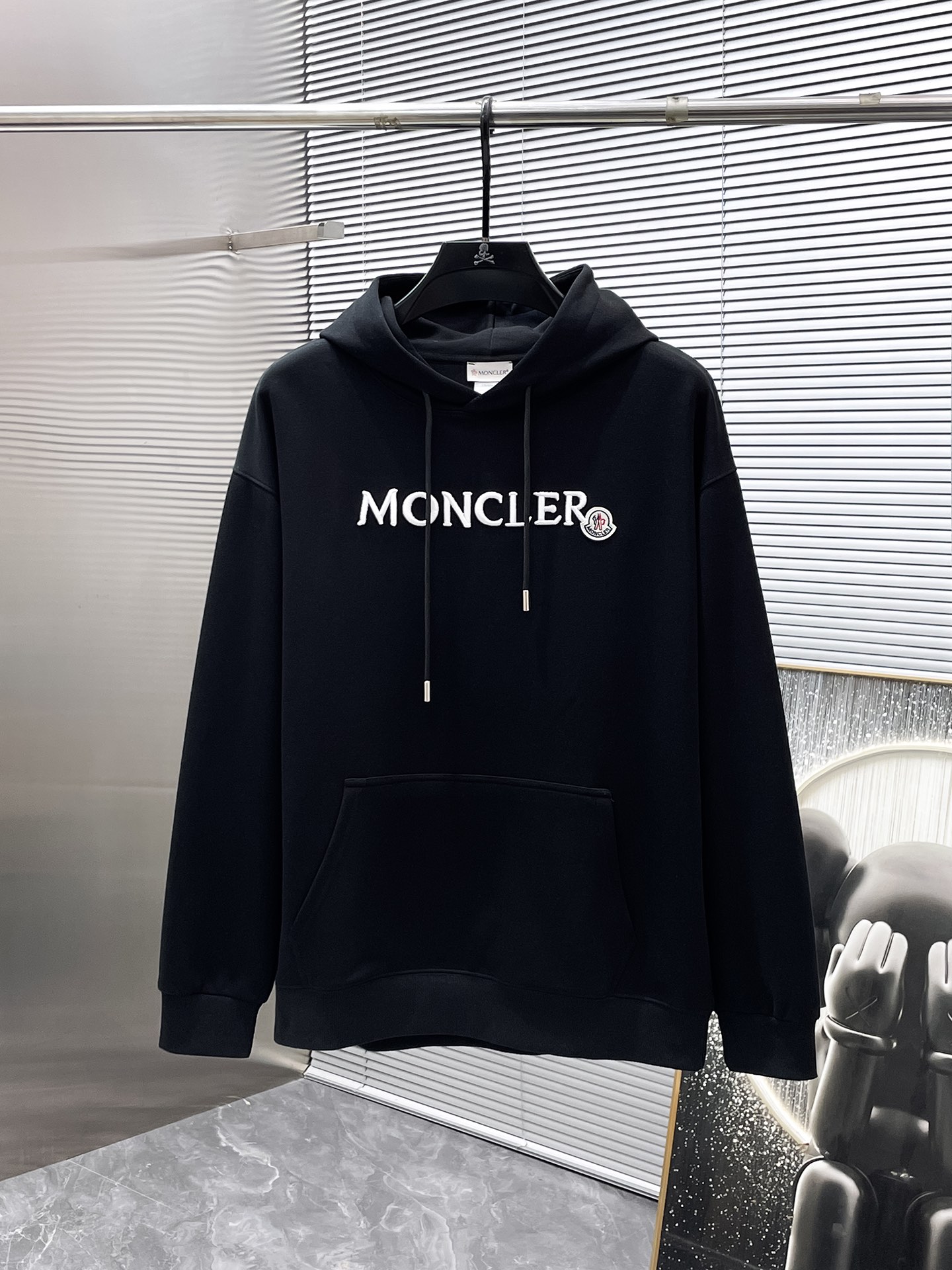pullover