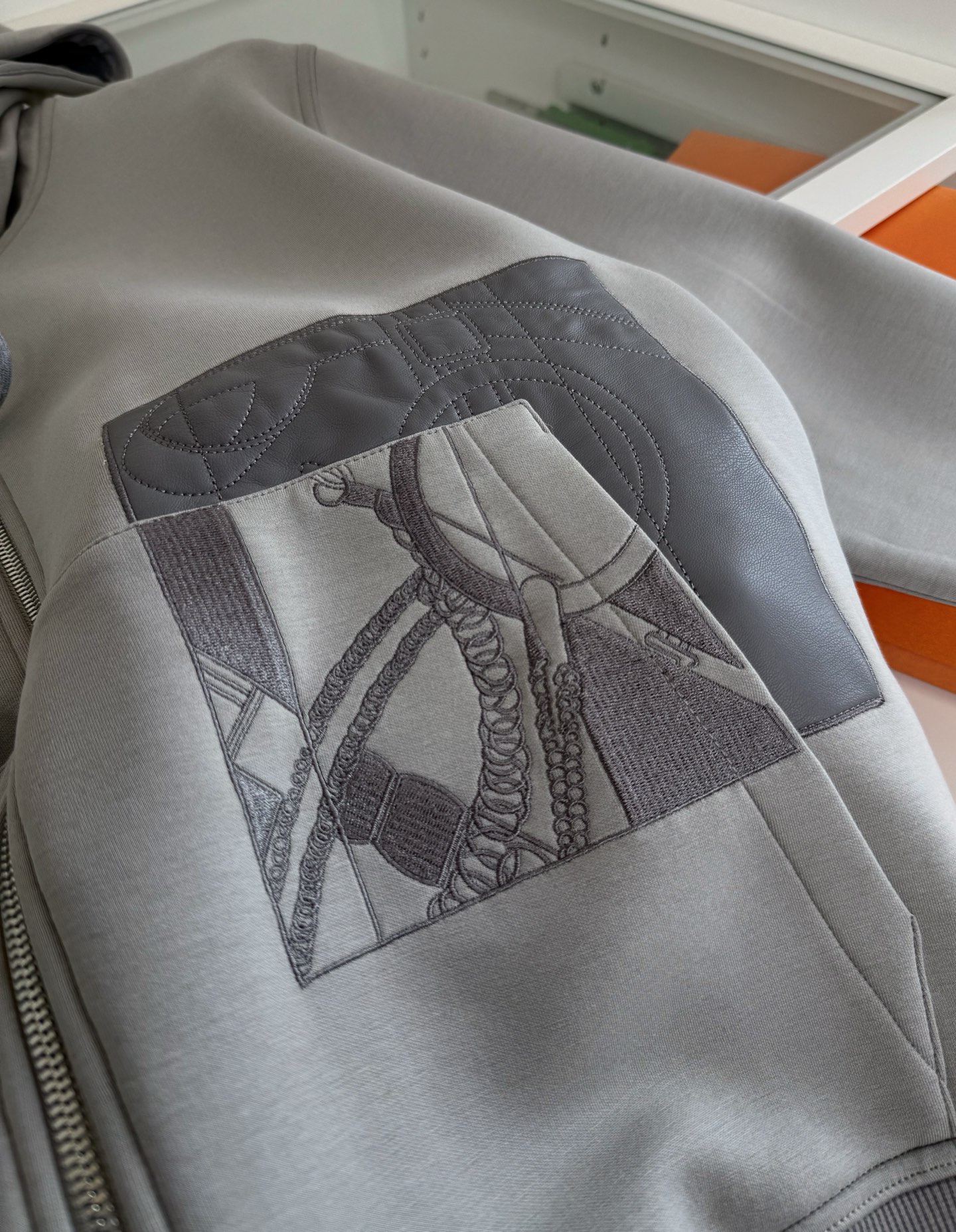 pullover