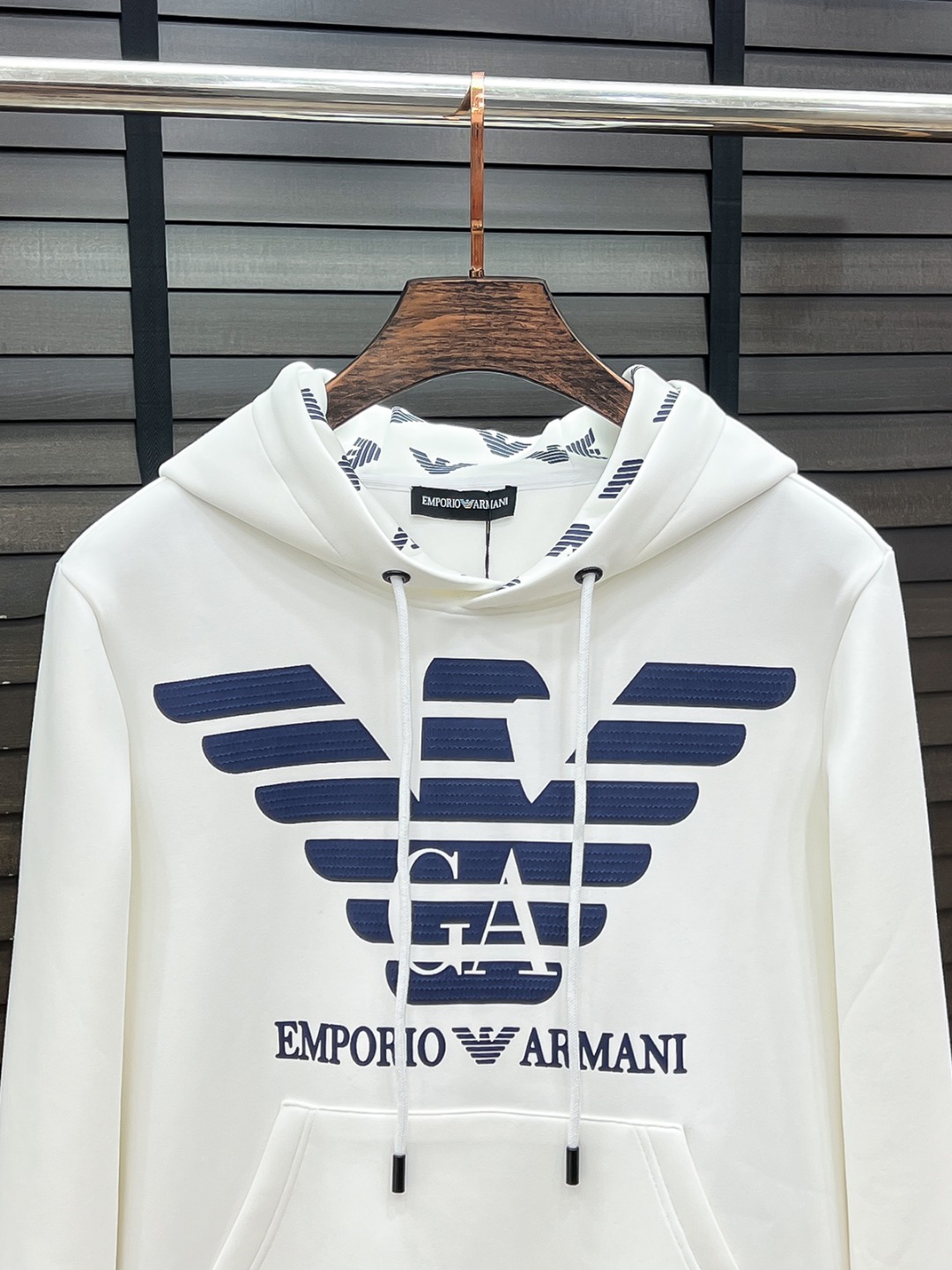 pullover