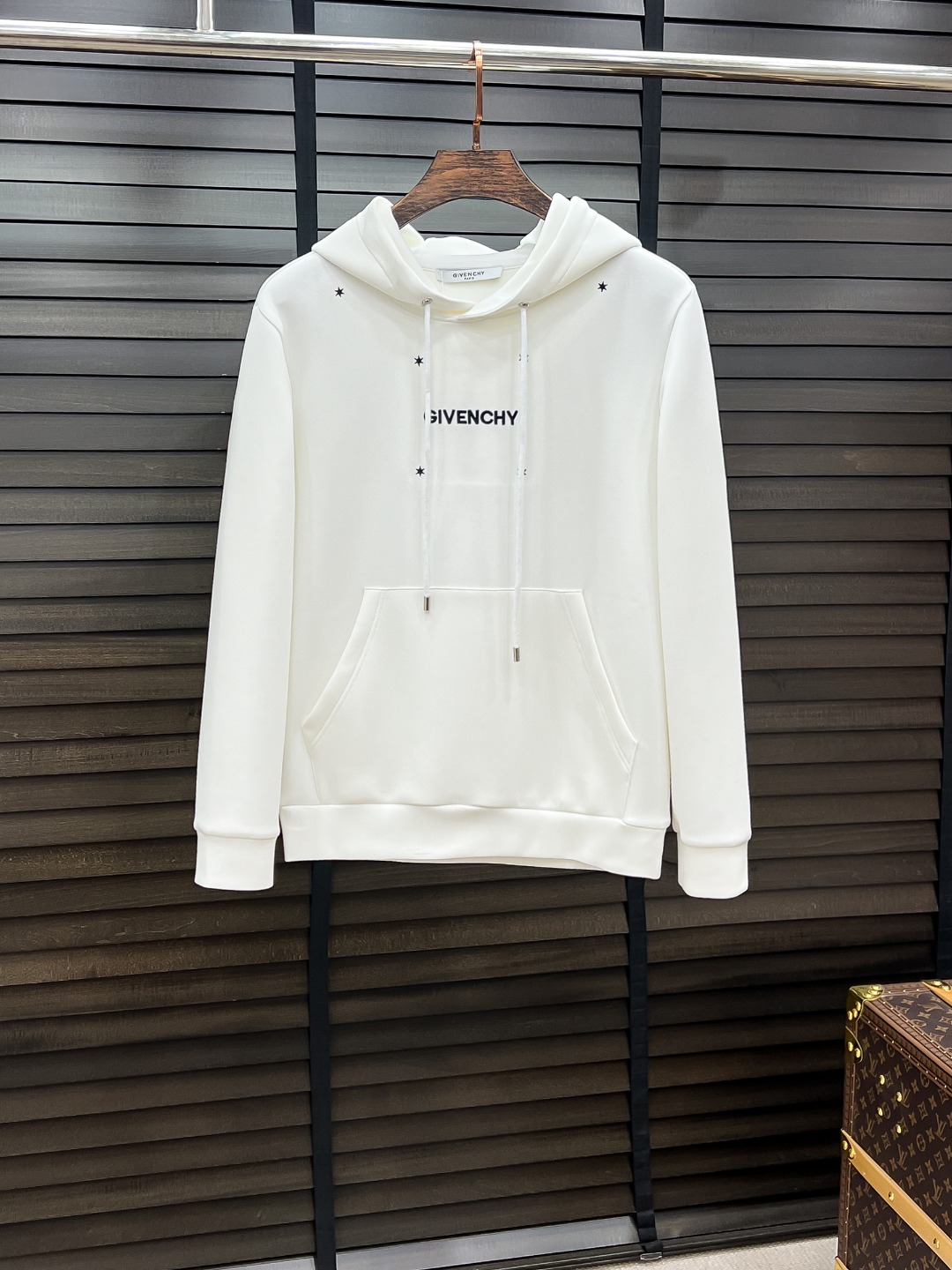 pullover