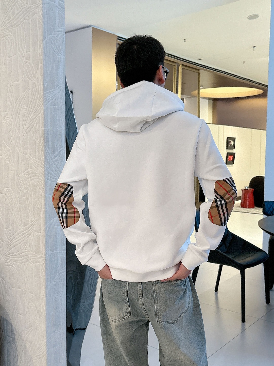 pullover