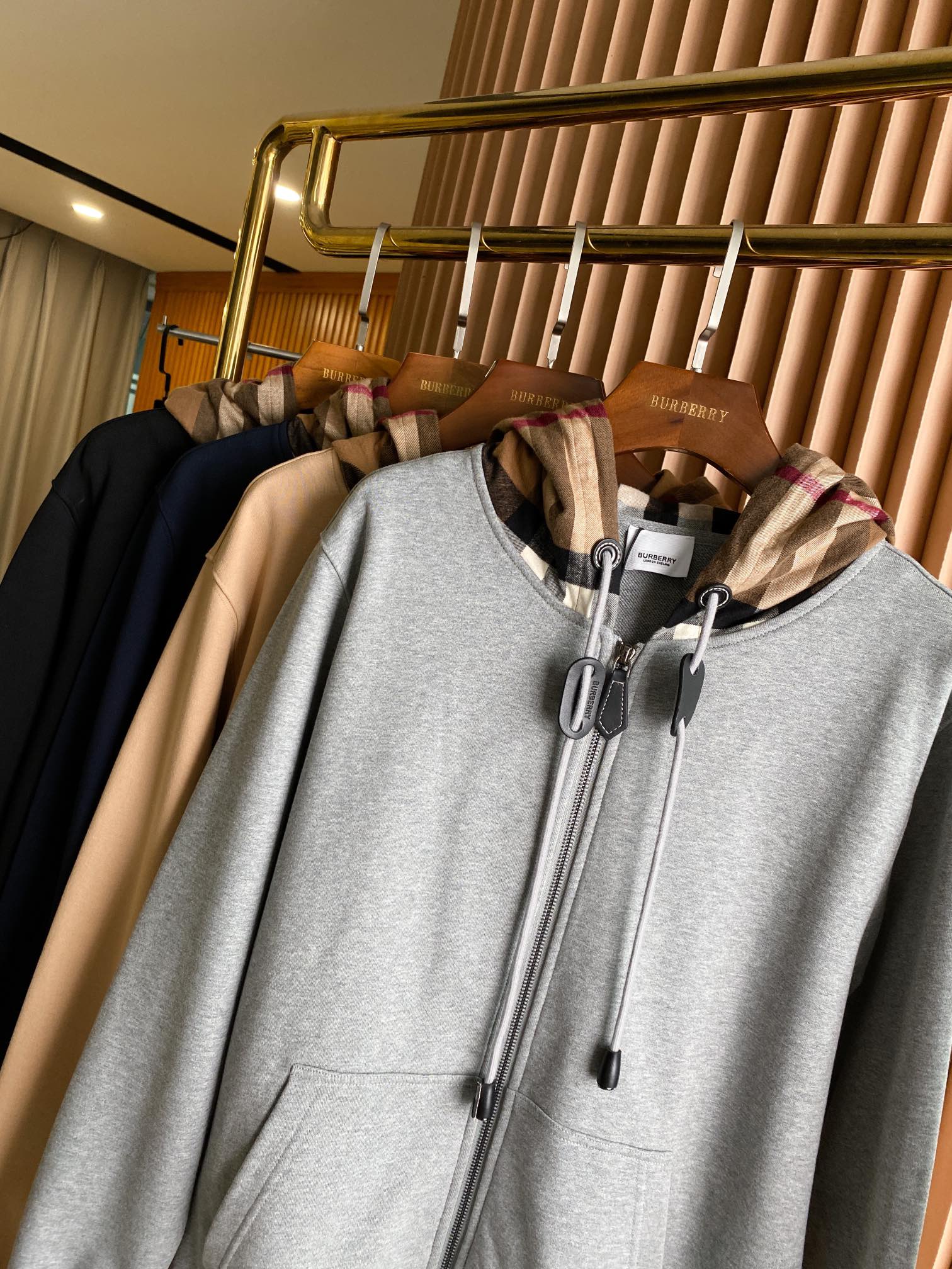 pullover
