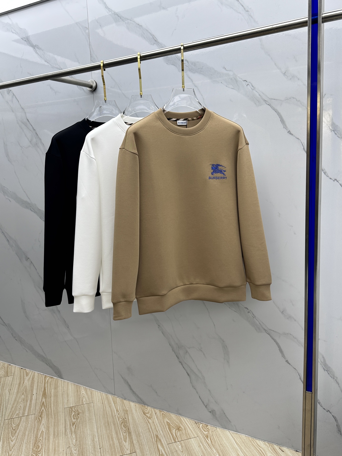 pullover Man