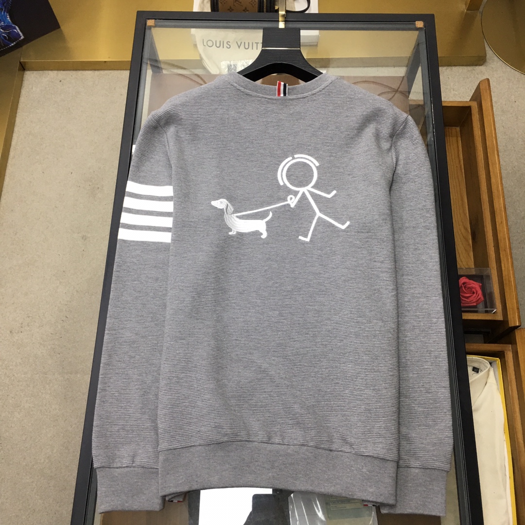 pullover