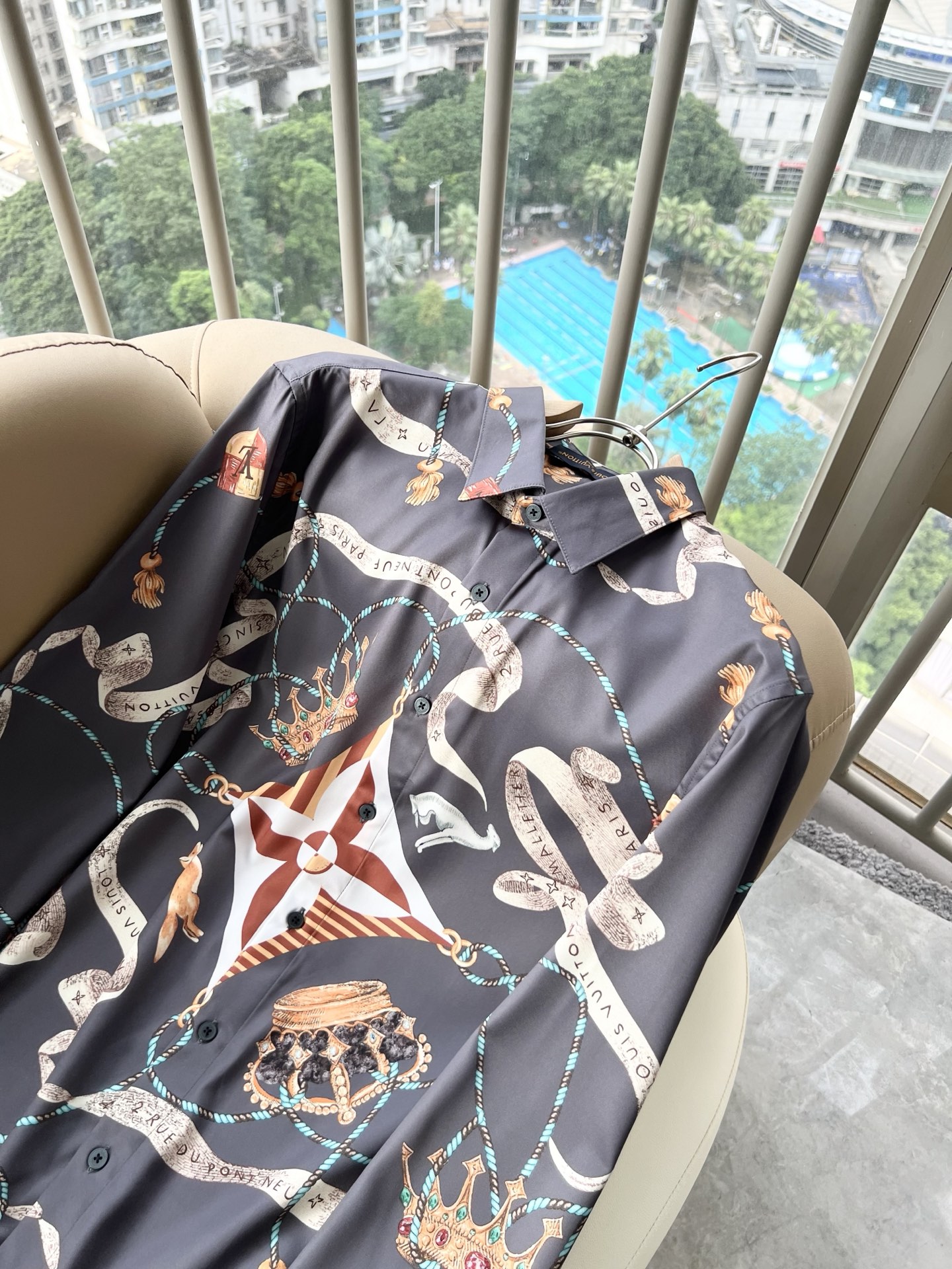 shirt