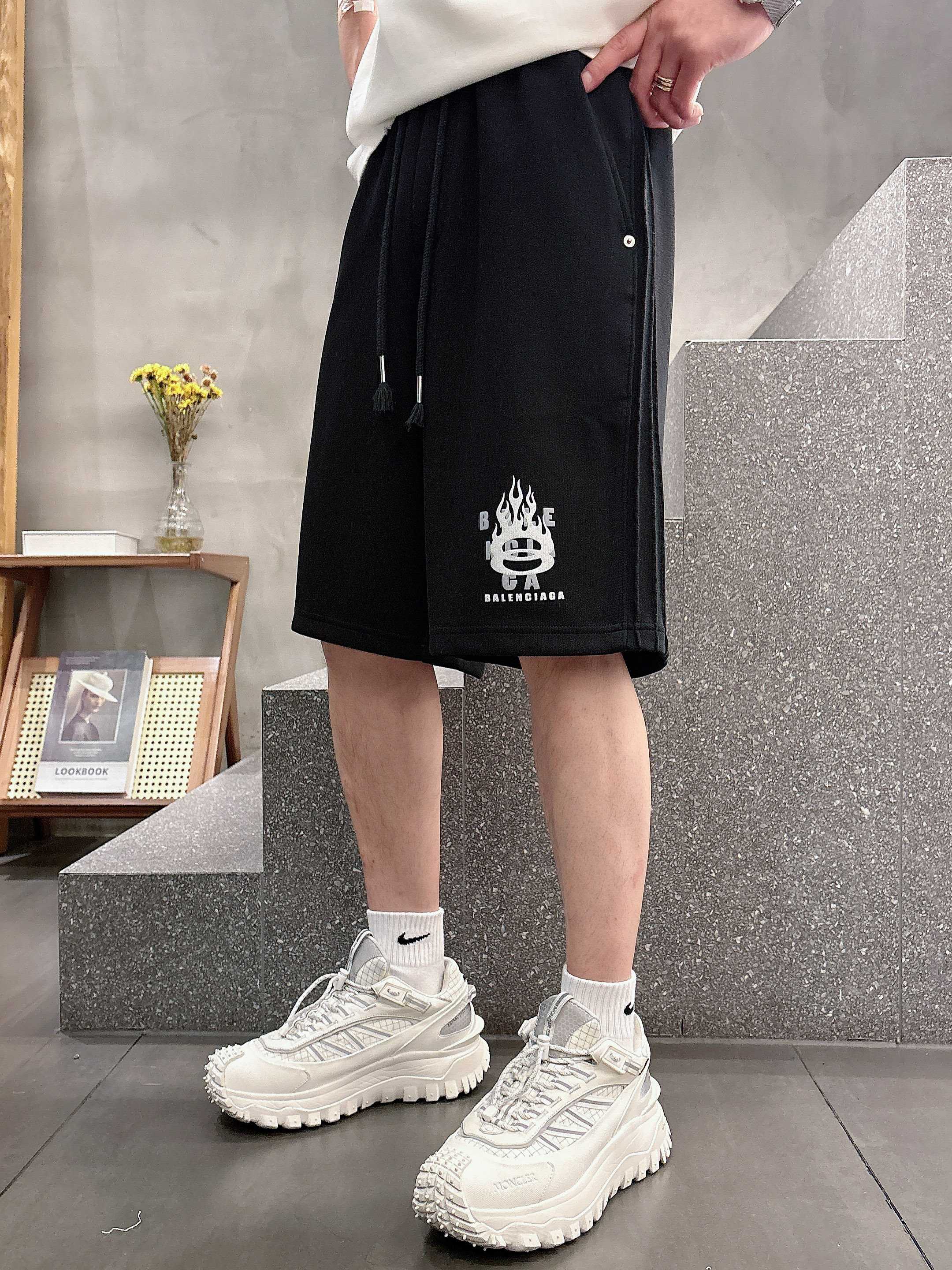 shorts Man