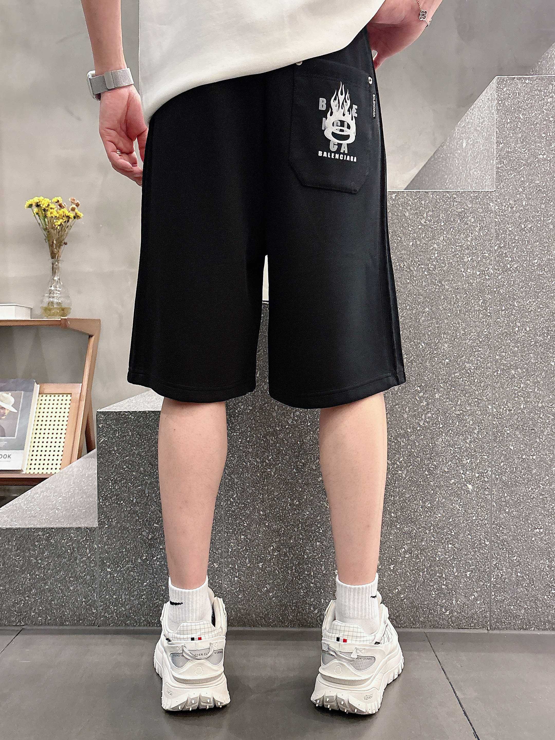 shorts Man