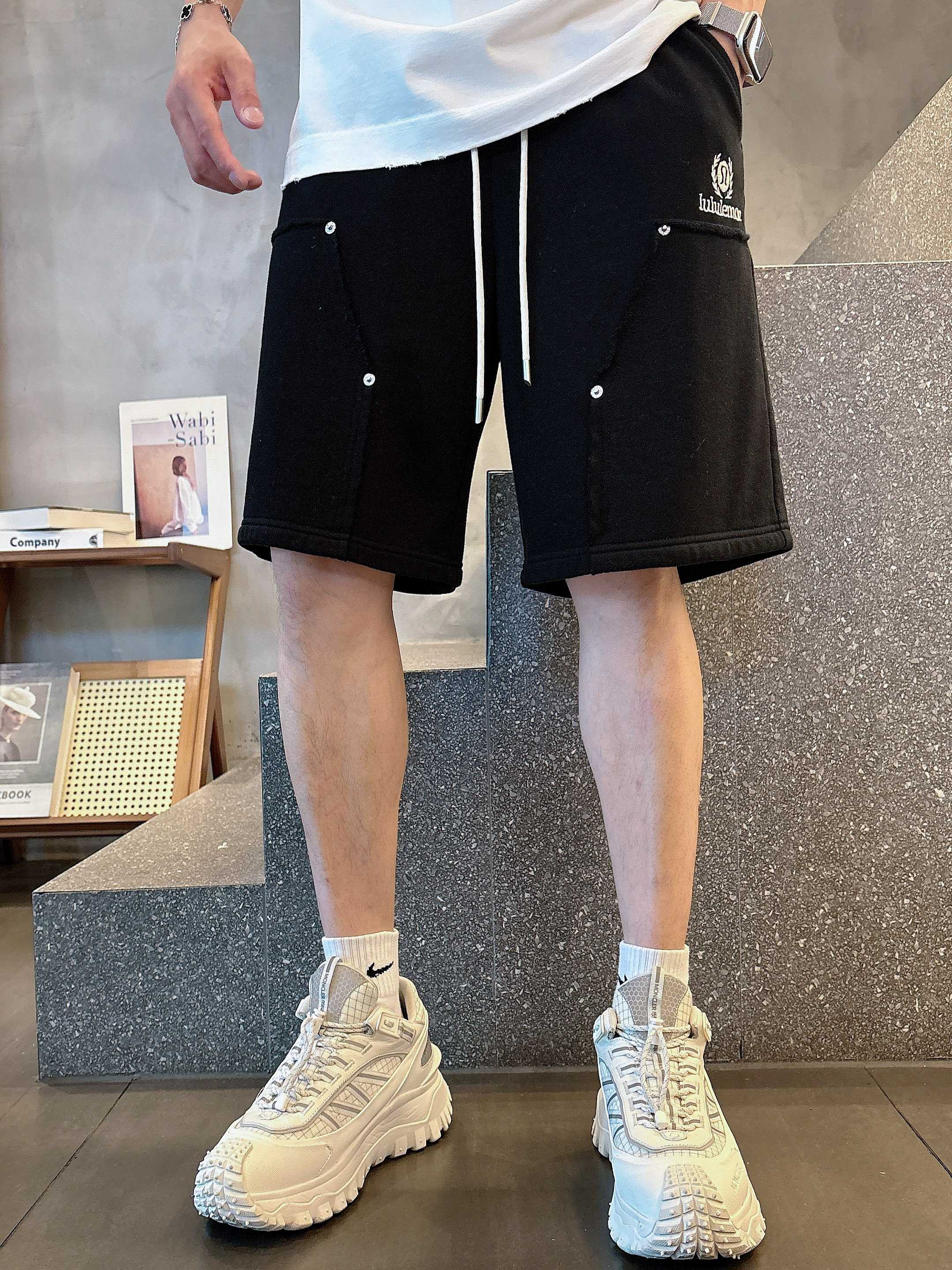 shorts Man