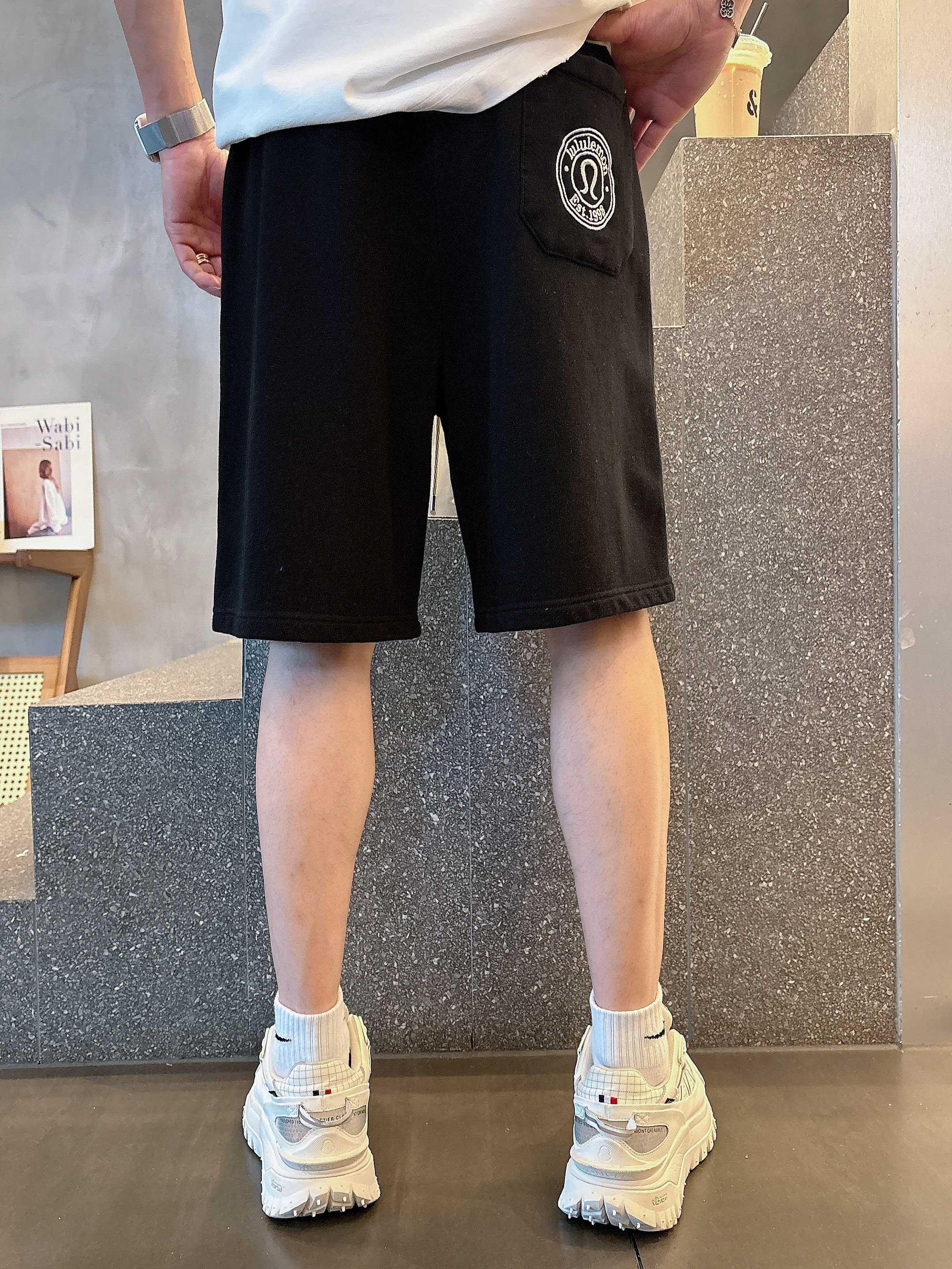 shorts Man