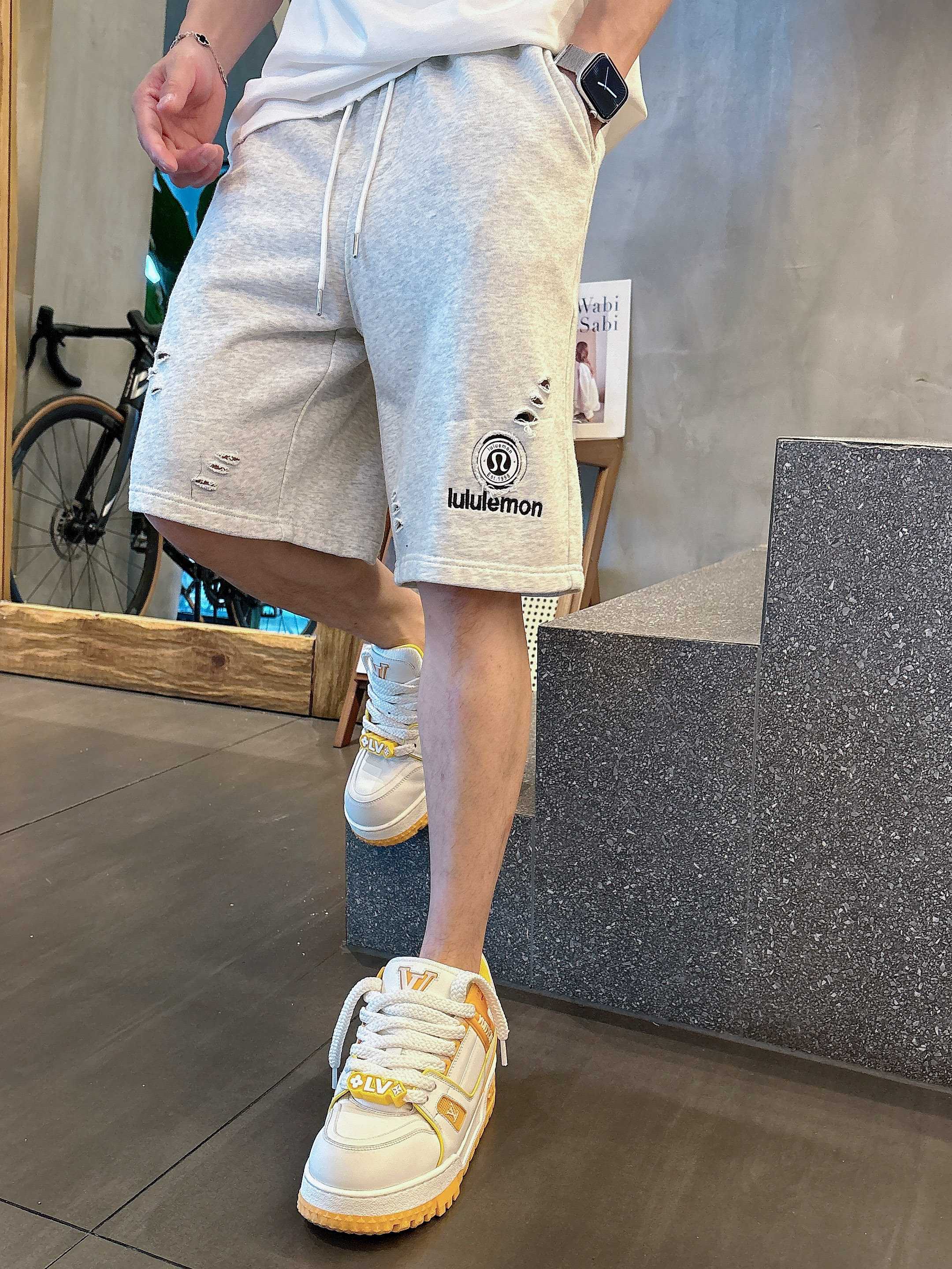 shorts Man
