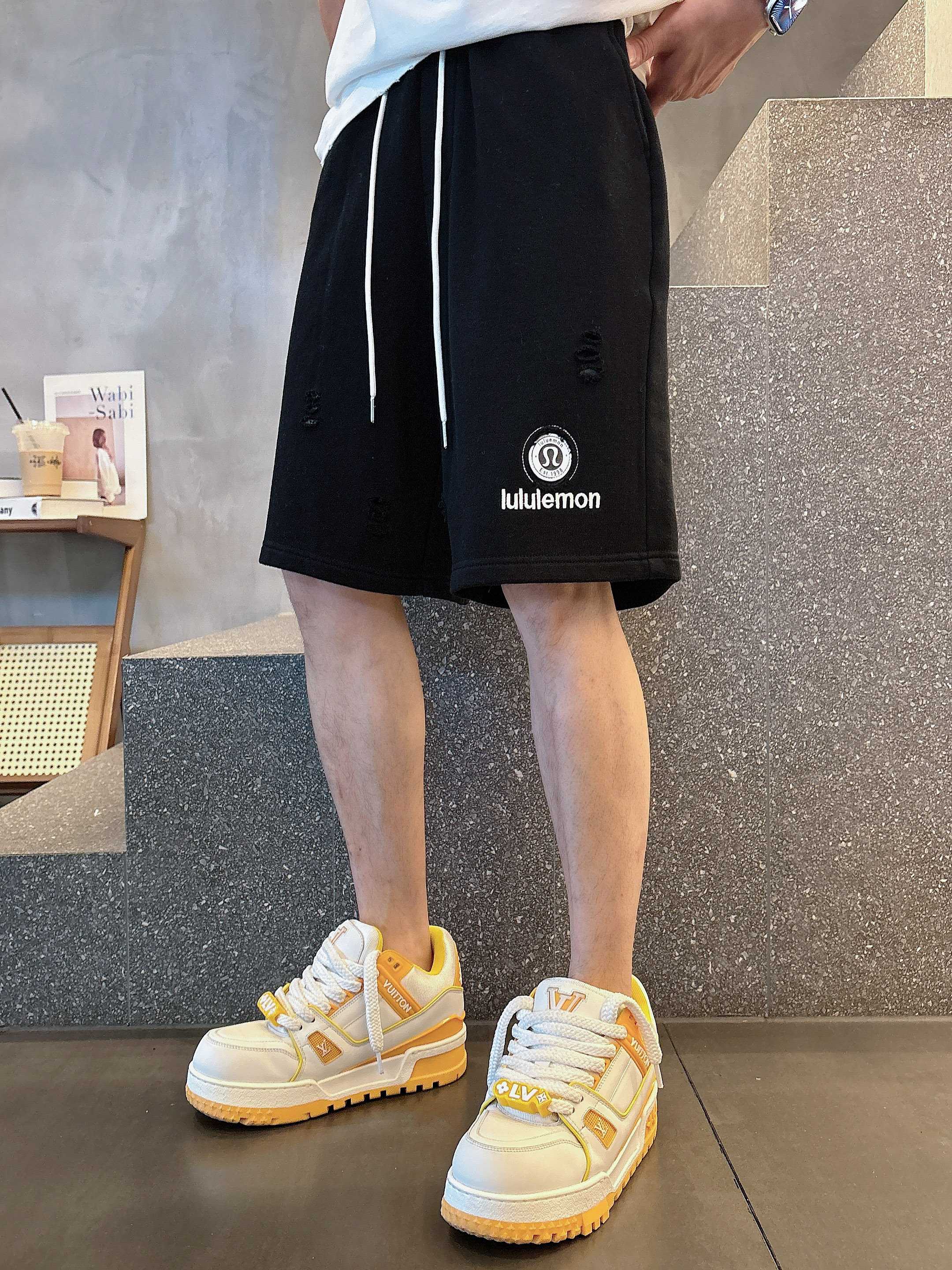 shorts Man