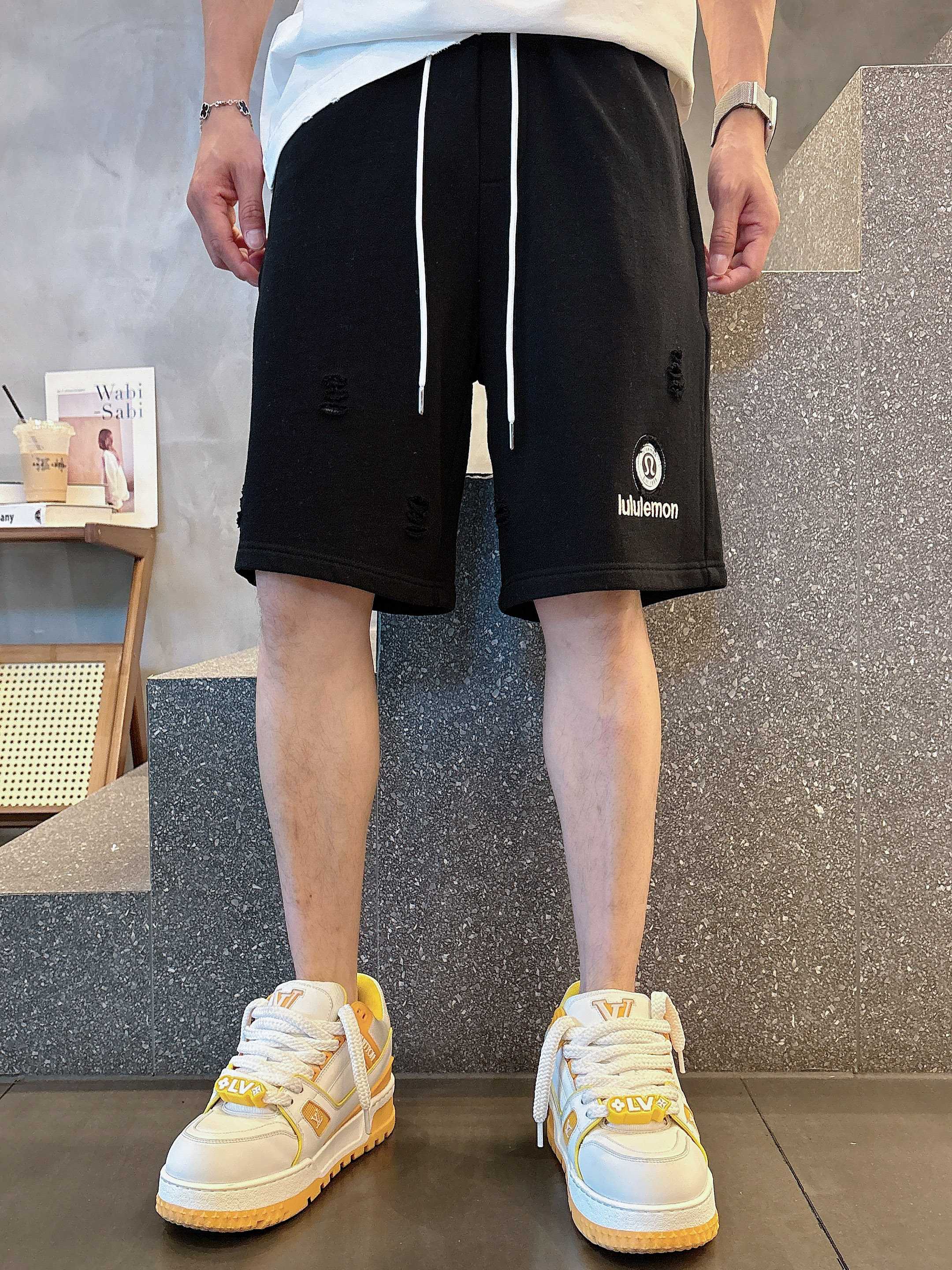 shorts Man