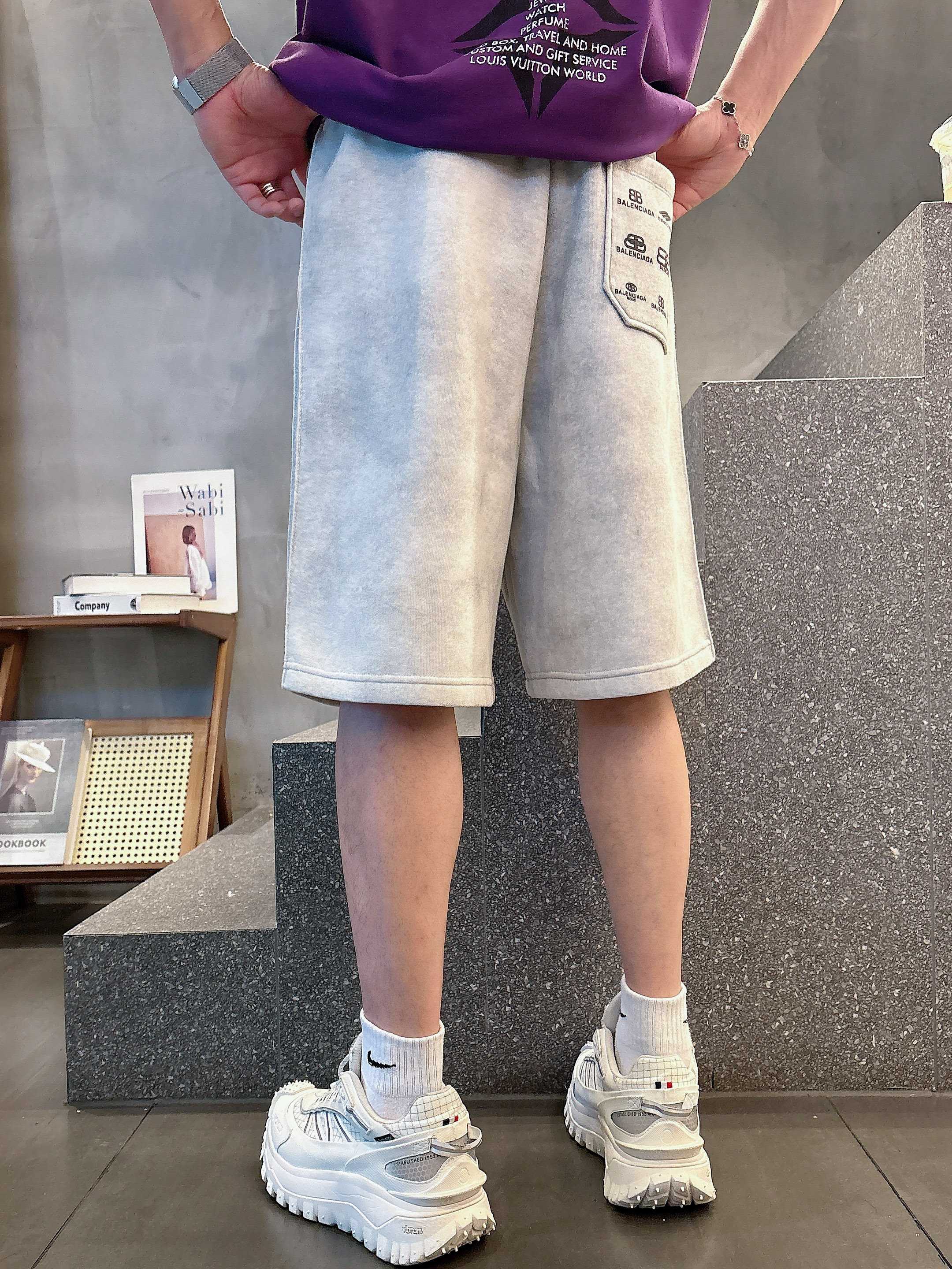 shorts Man