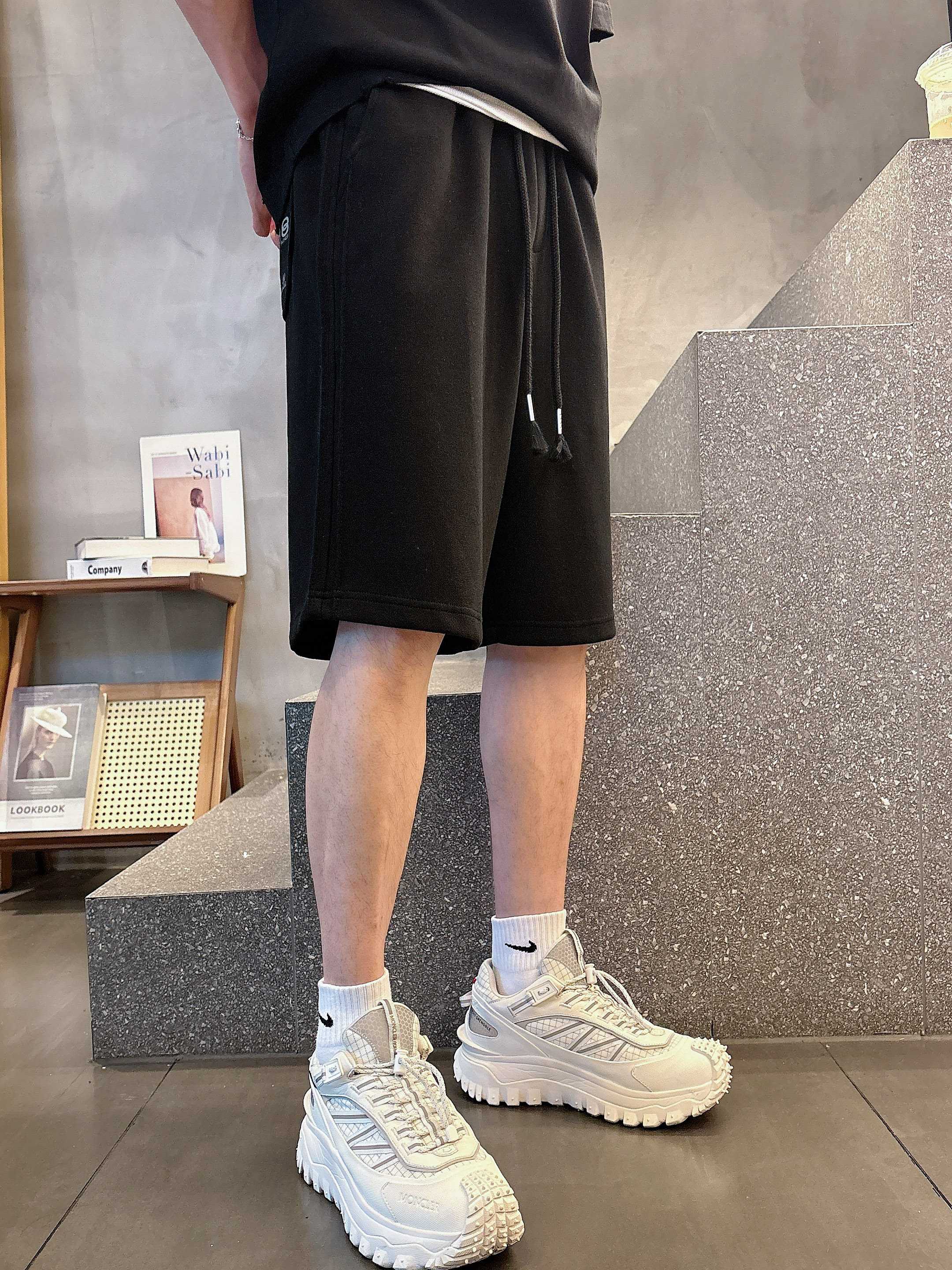 shorts Man
