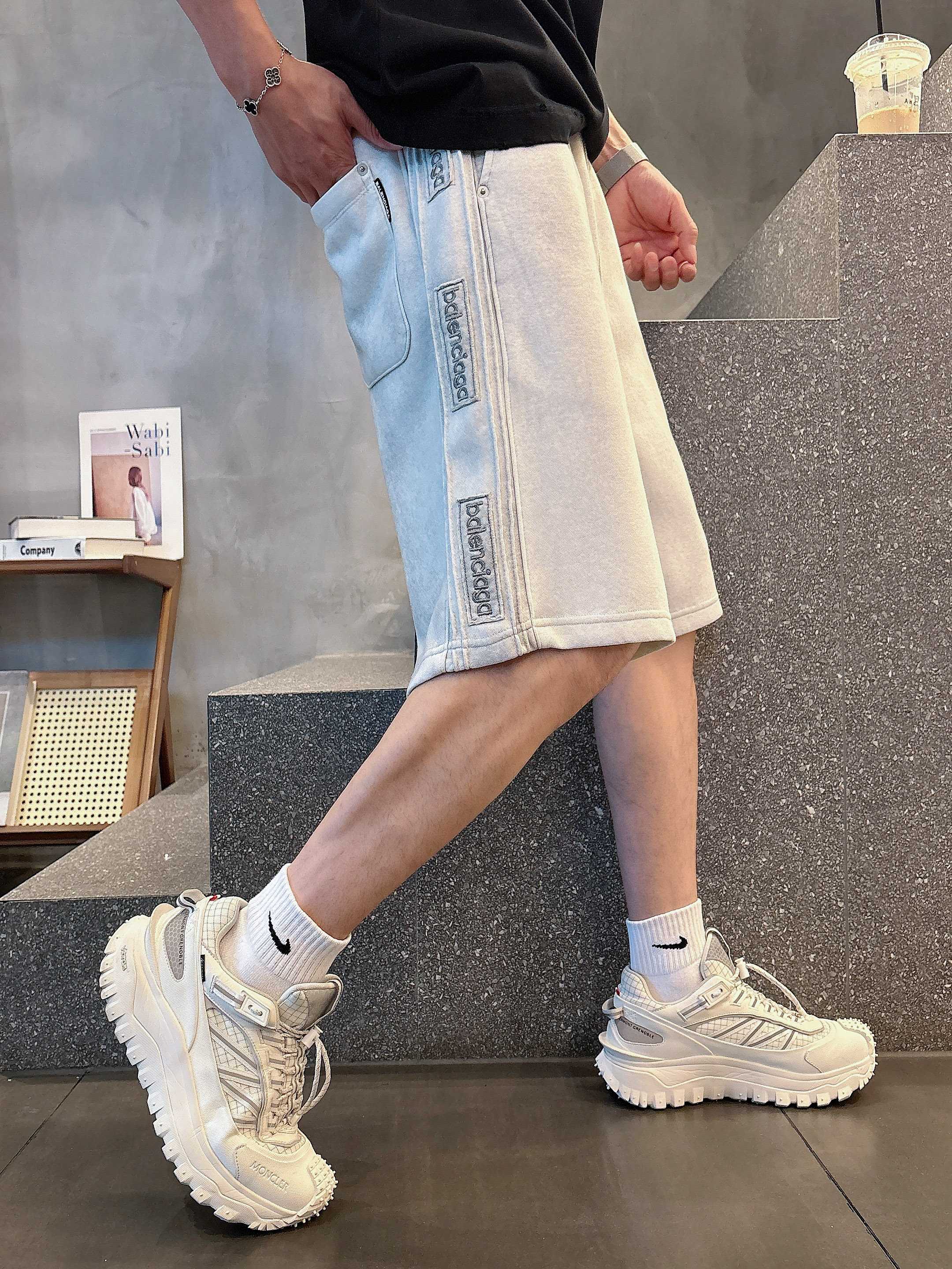 shorts Man