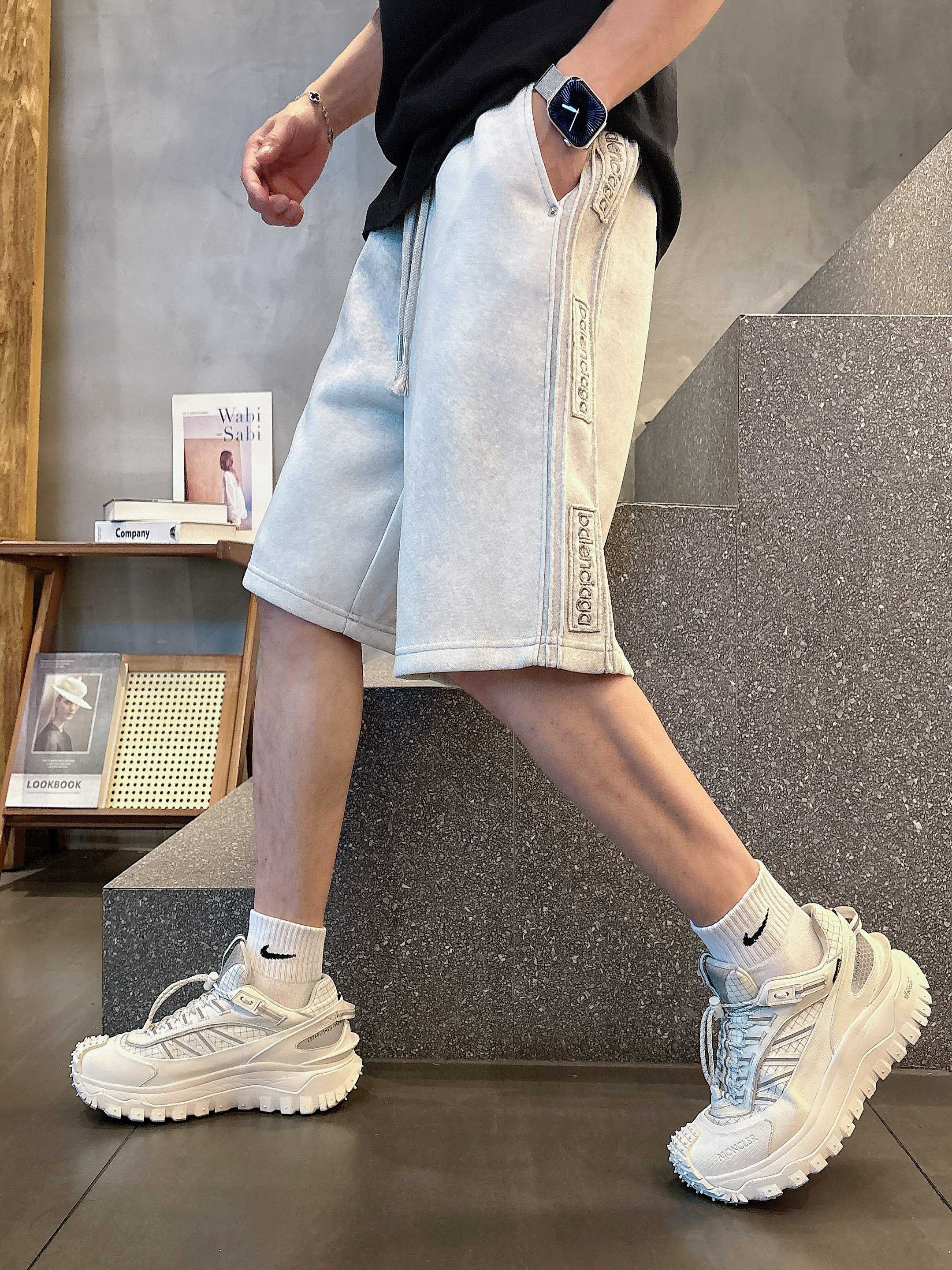 shorts Man