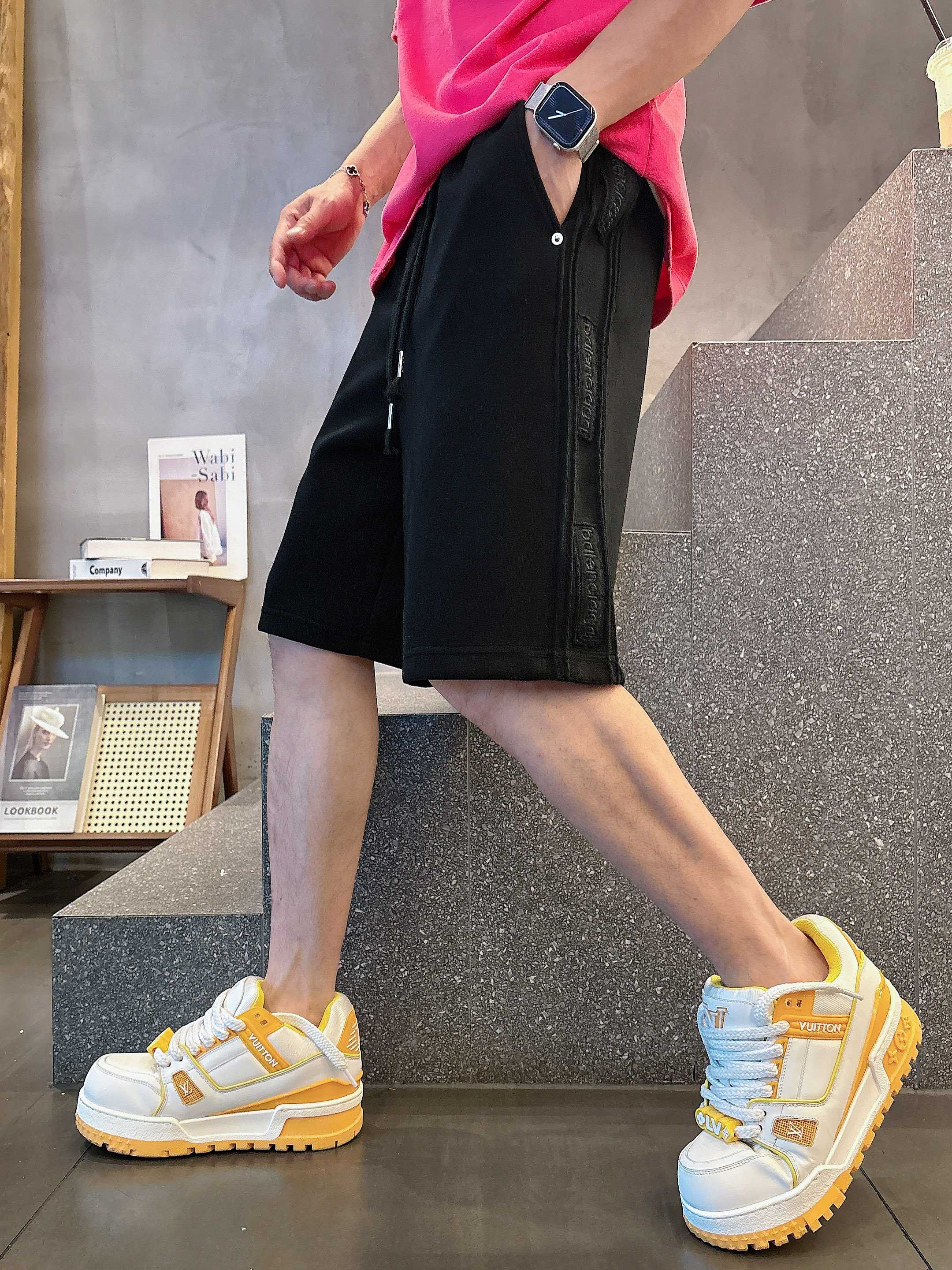 shorts Man