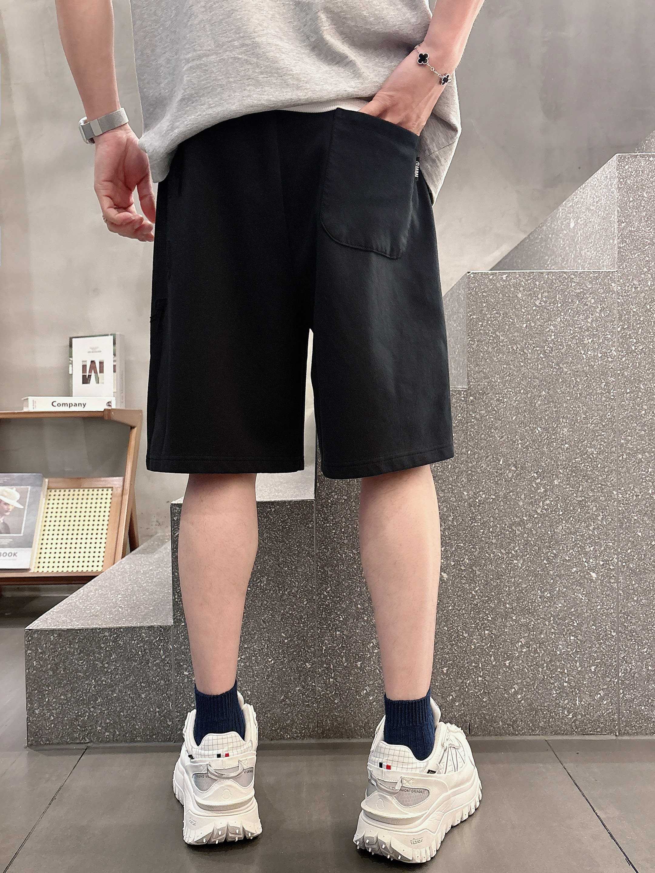 shorts Man