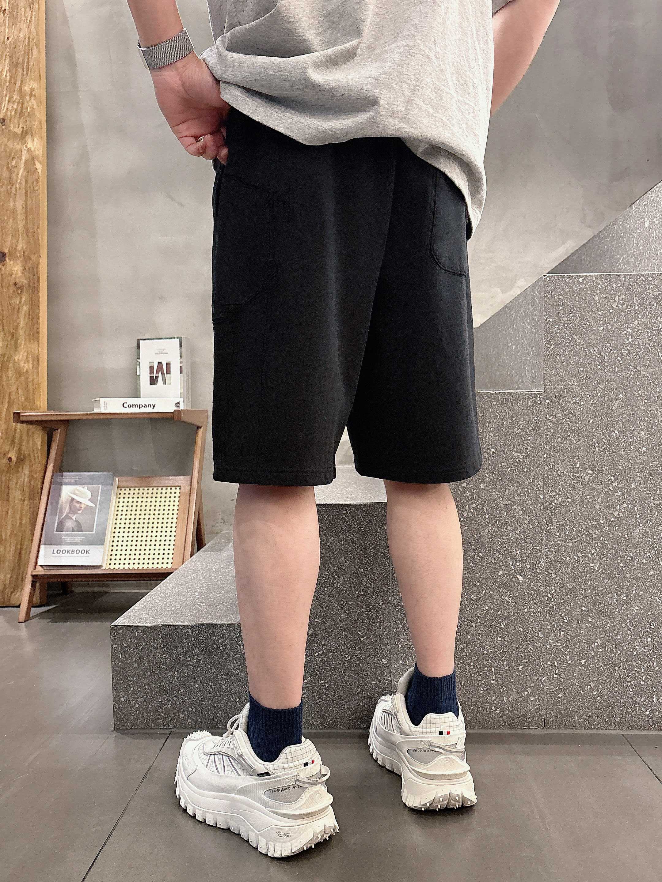 shorts Man