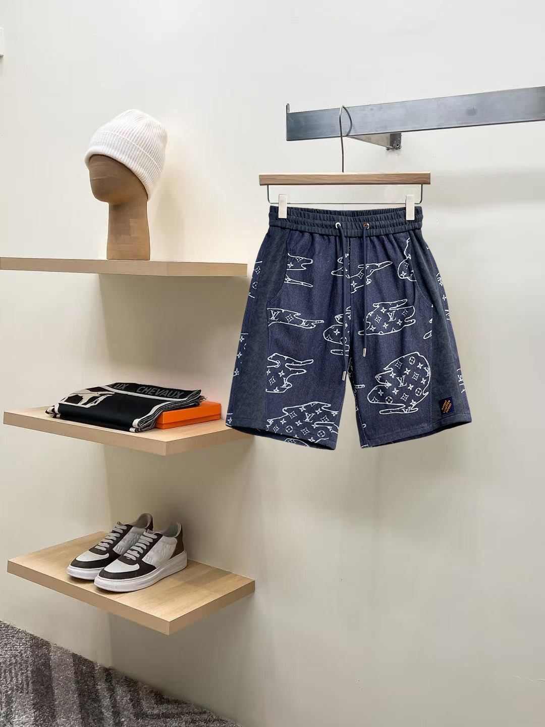 shorts Man