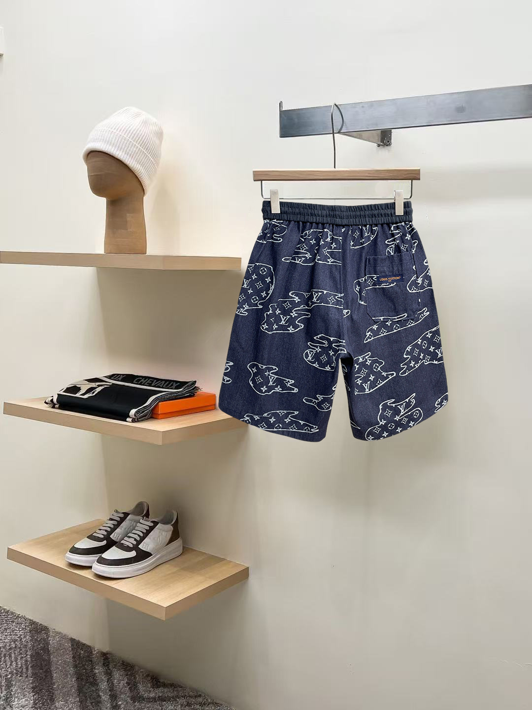 shorts Man