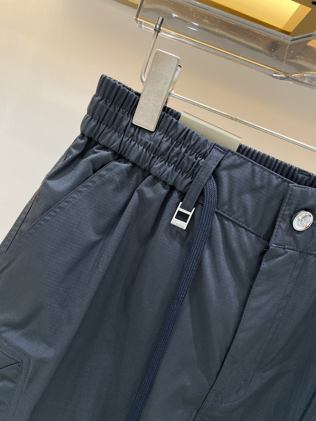 shorts Man