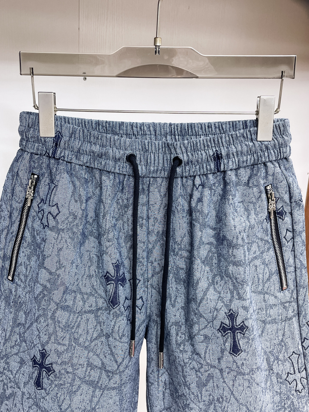 shorts Man