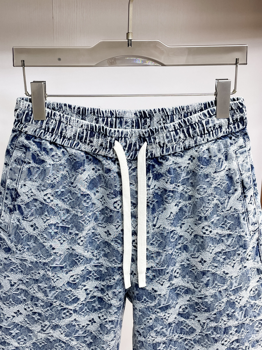 shorts Man