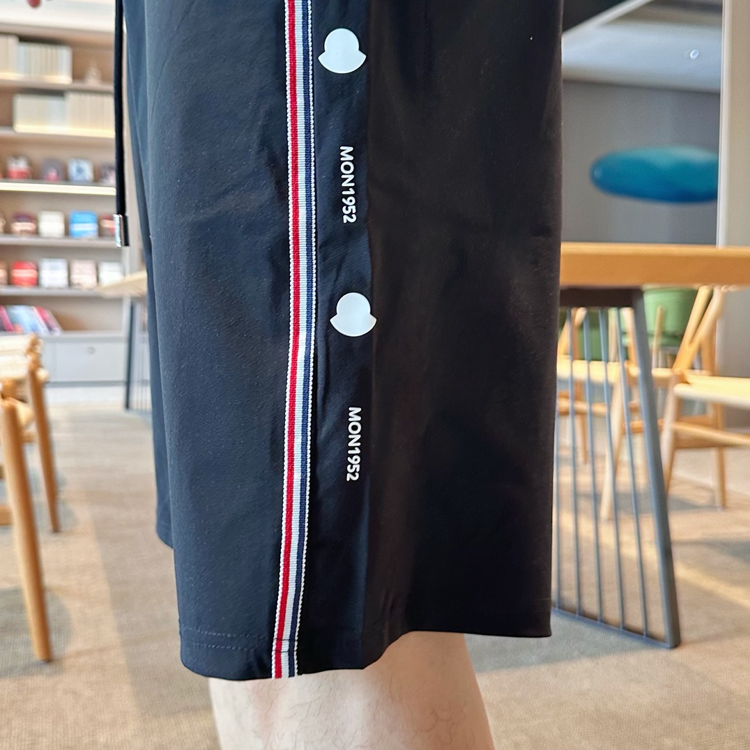 shorts Man