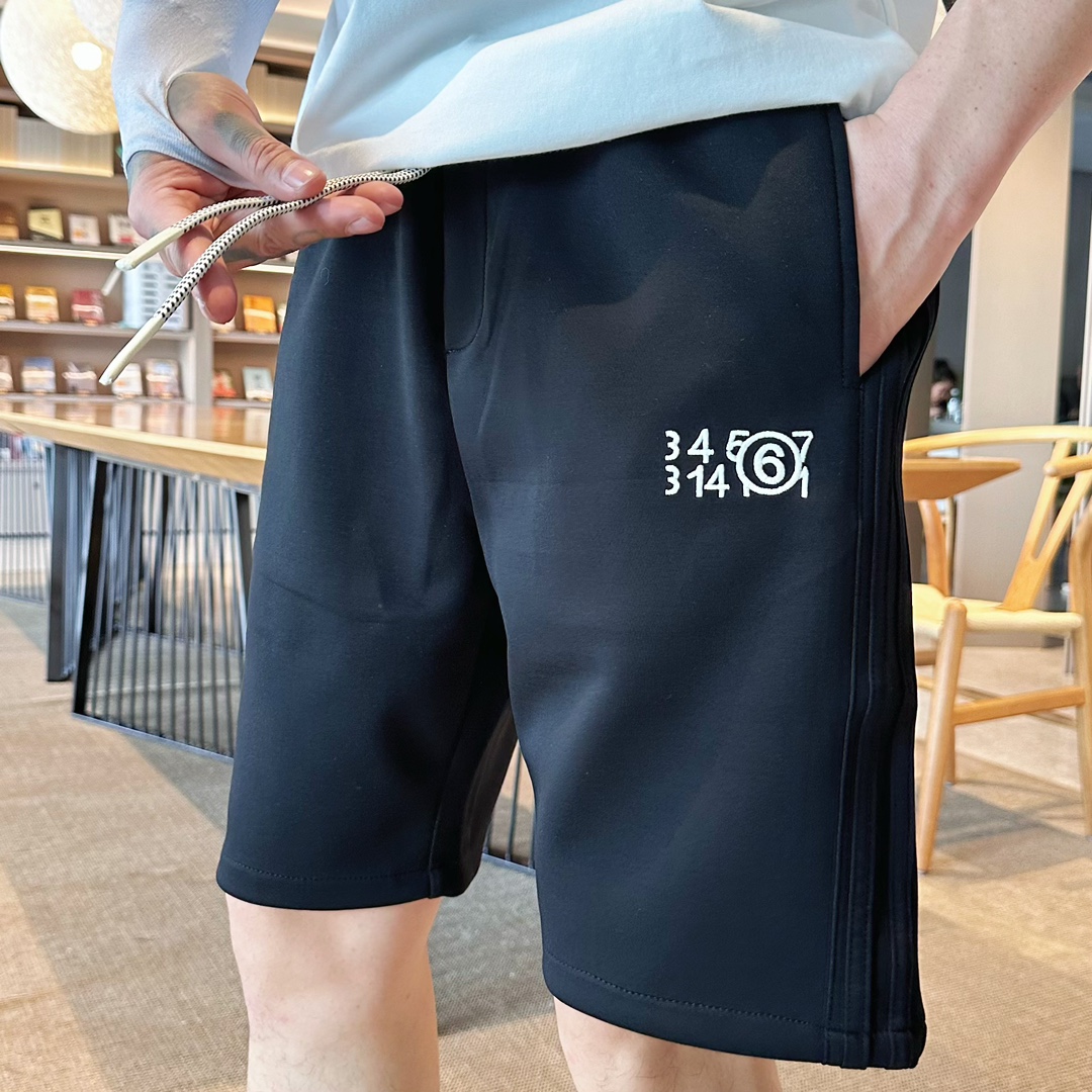 shorts Man