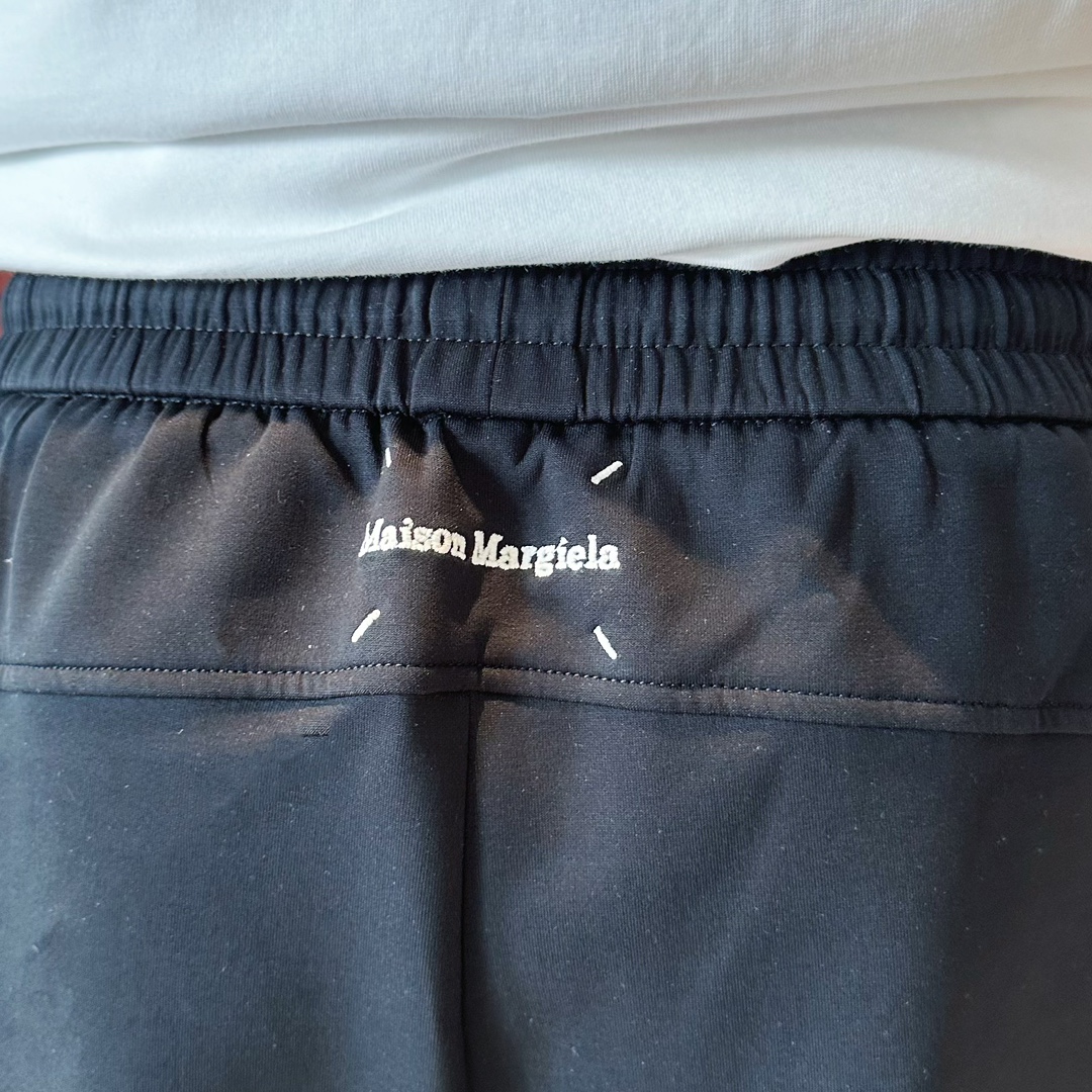 shorts Man