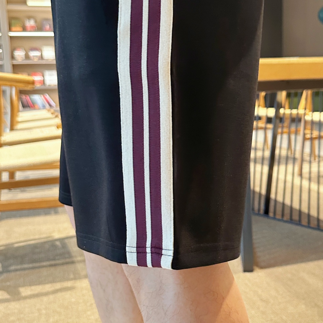 shorts Man
