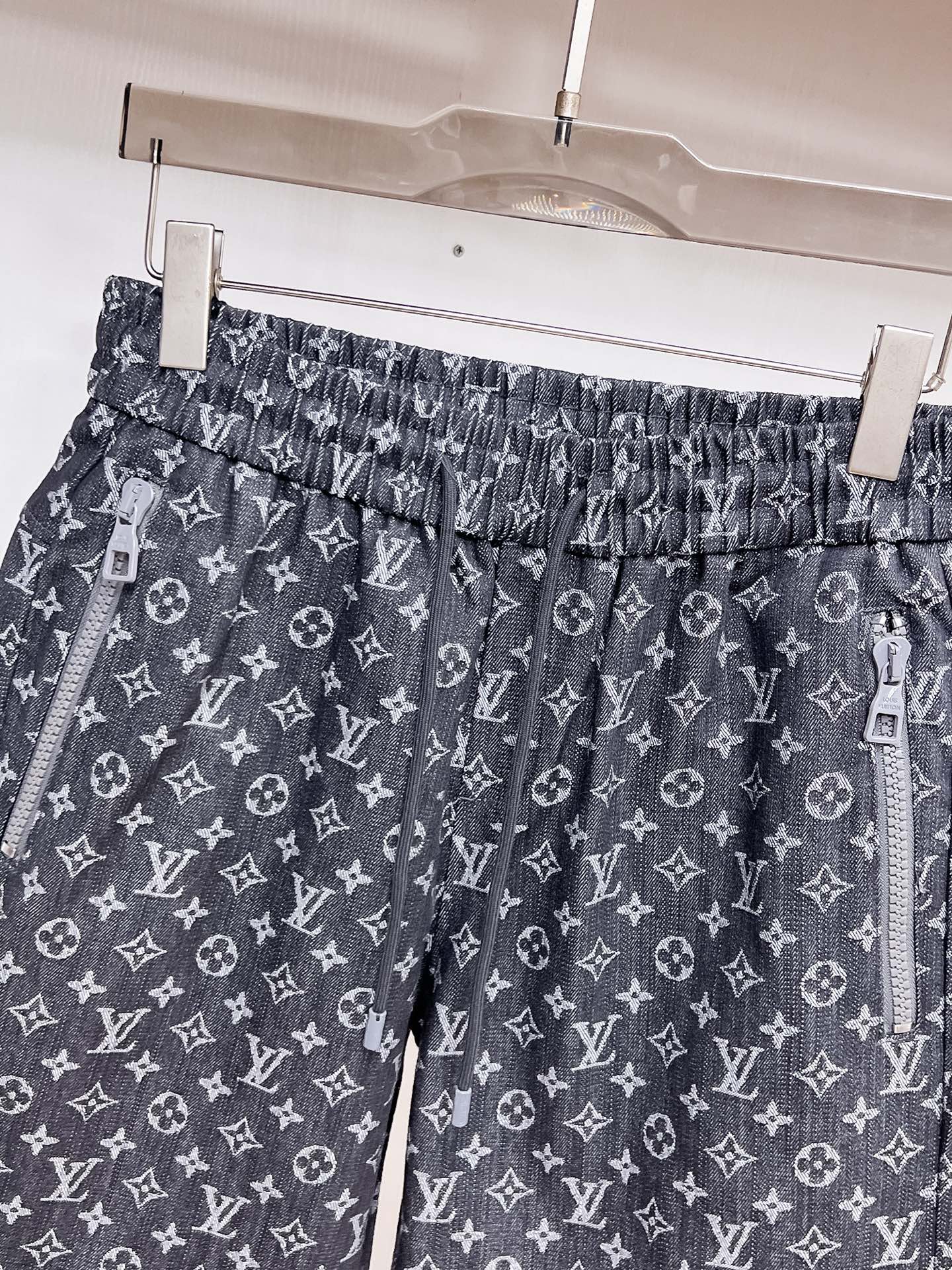 shorts Man
