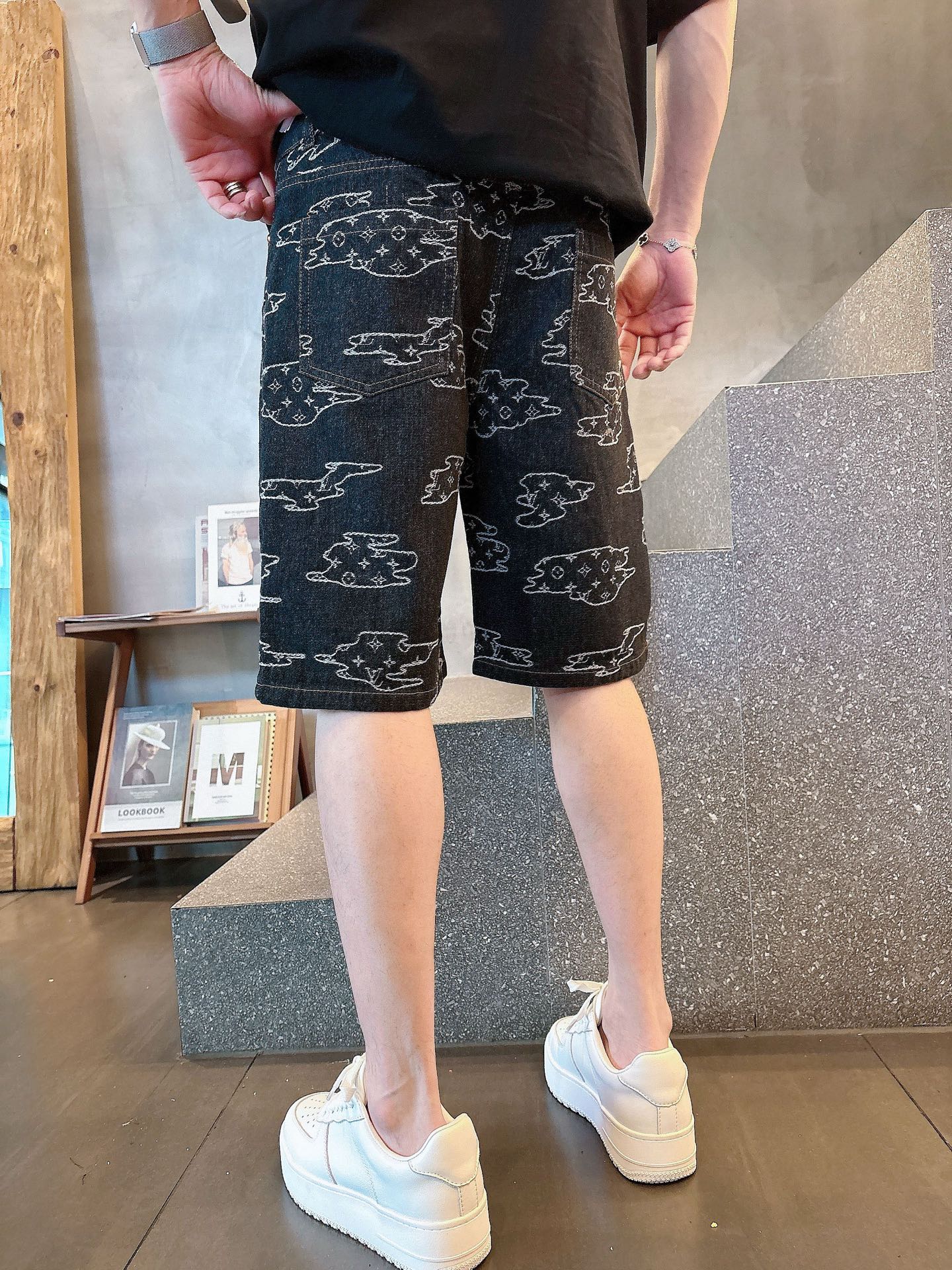shorts Man