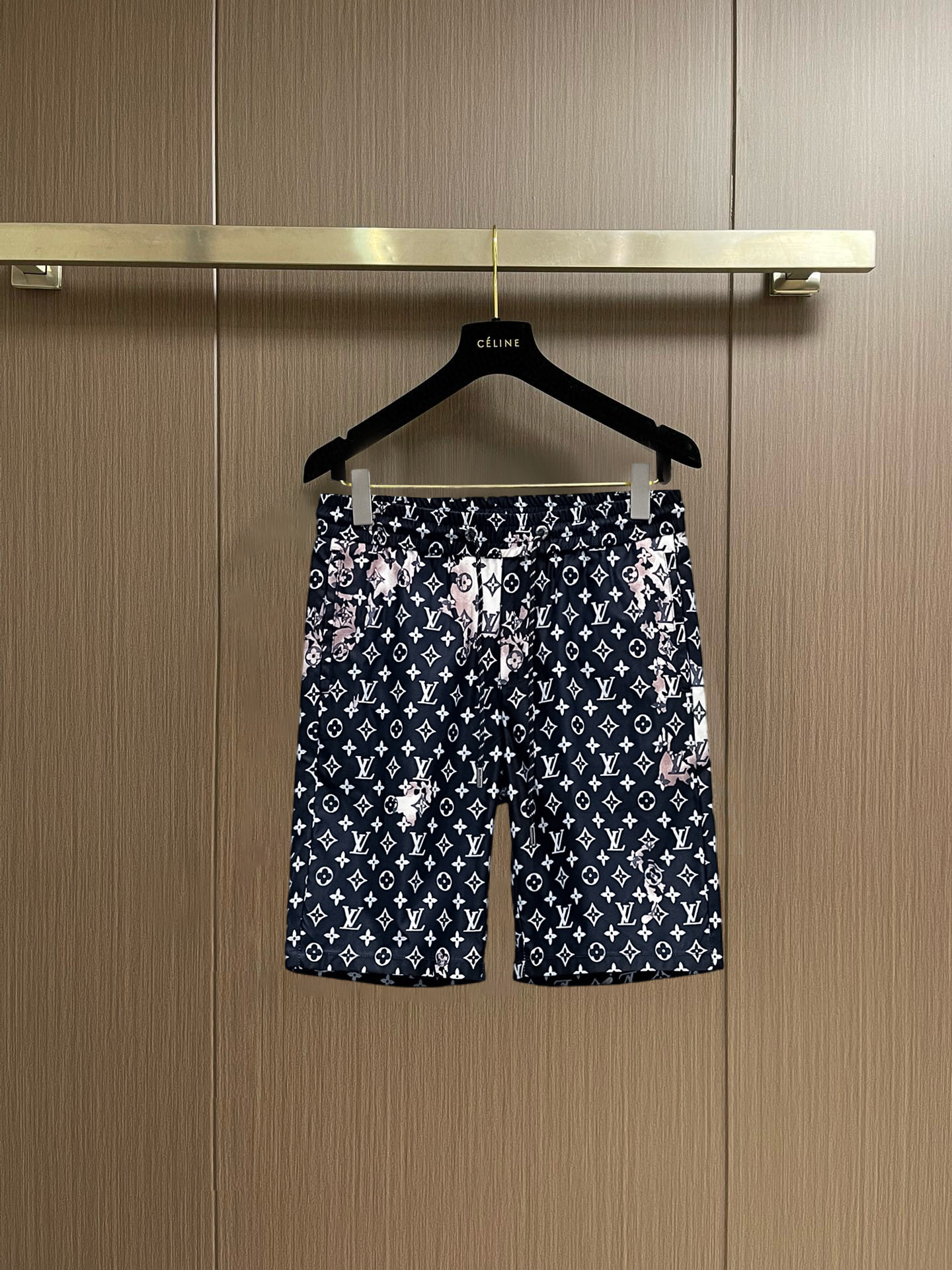 shorts Man