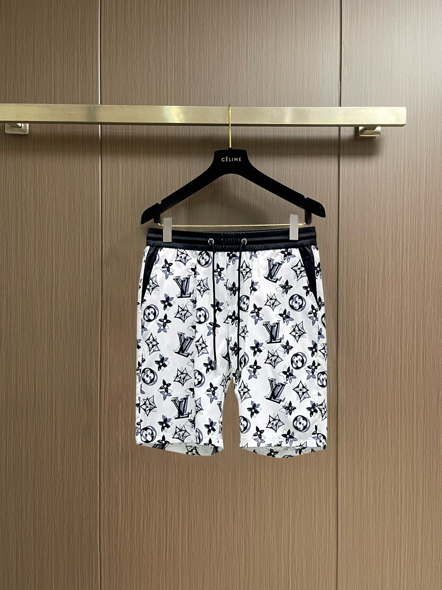 shorts Man