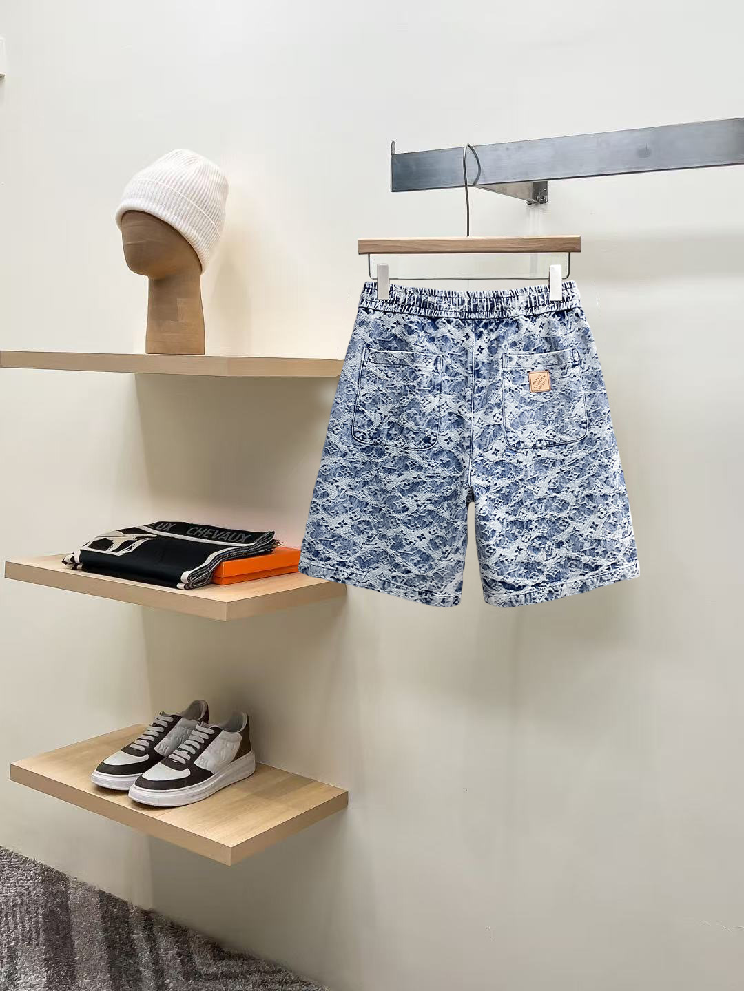 shorts Man