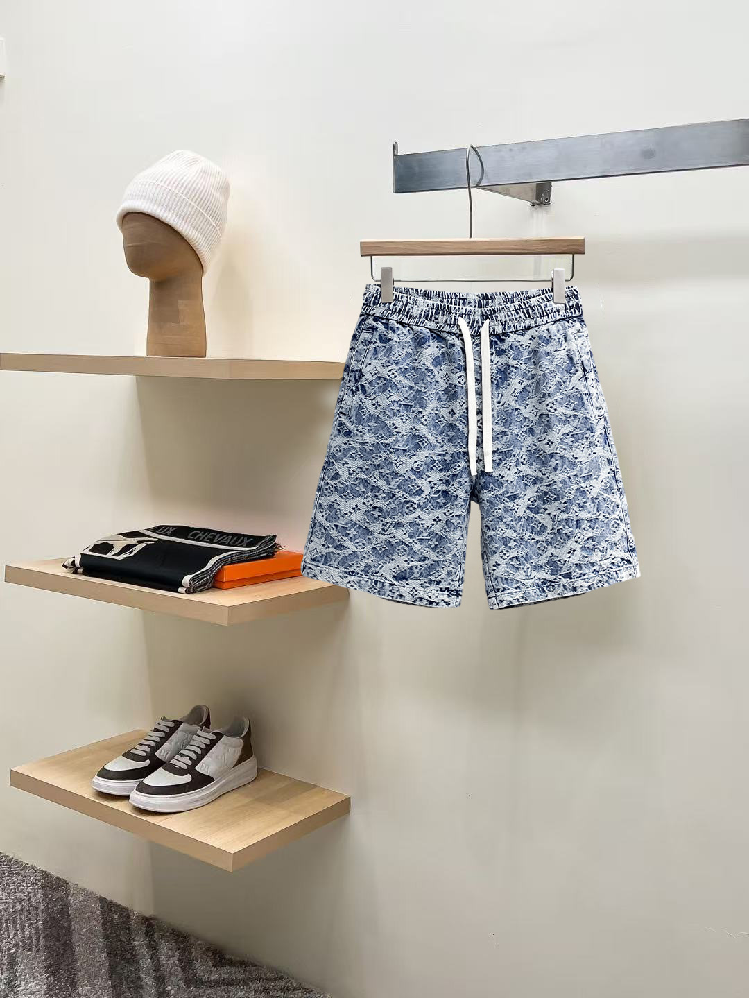 shorts Man
