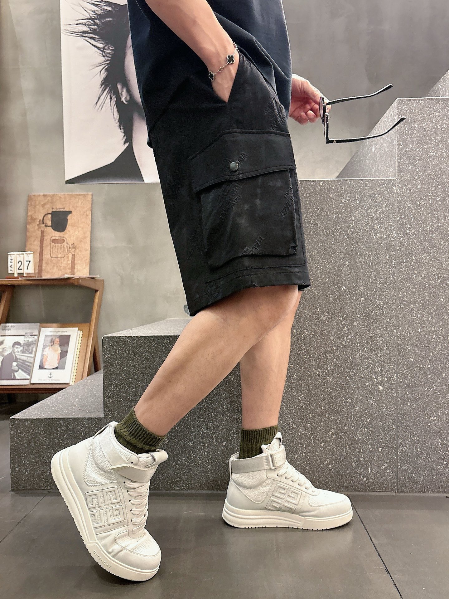 shorts Man