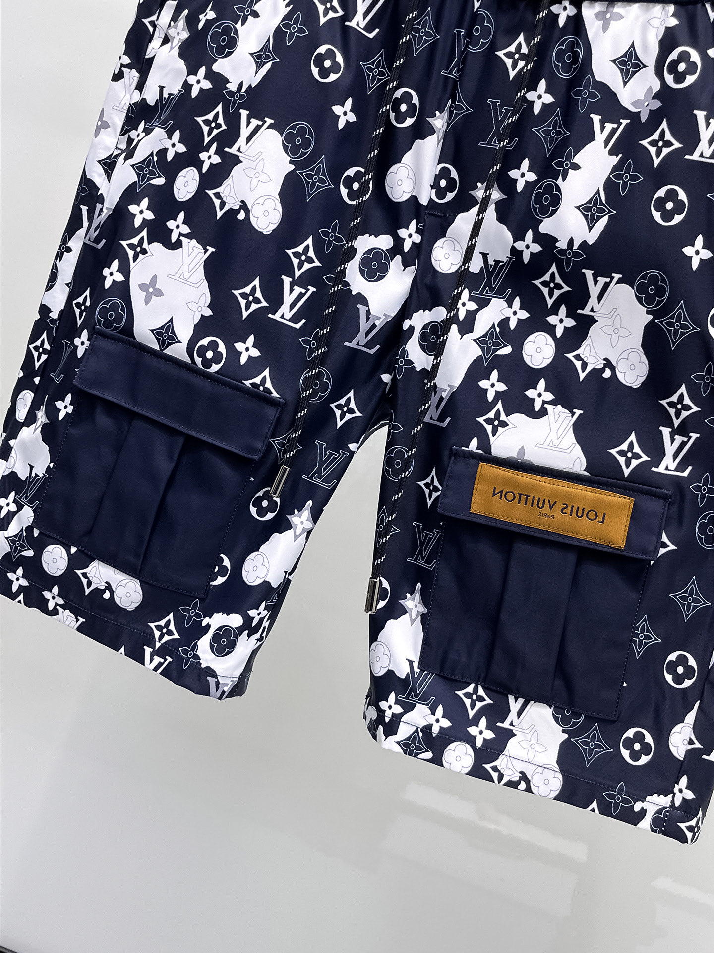 shorts Man