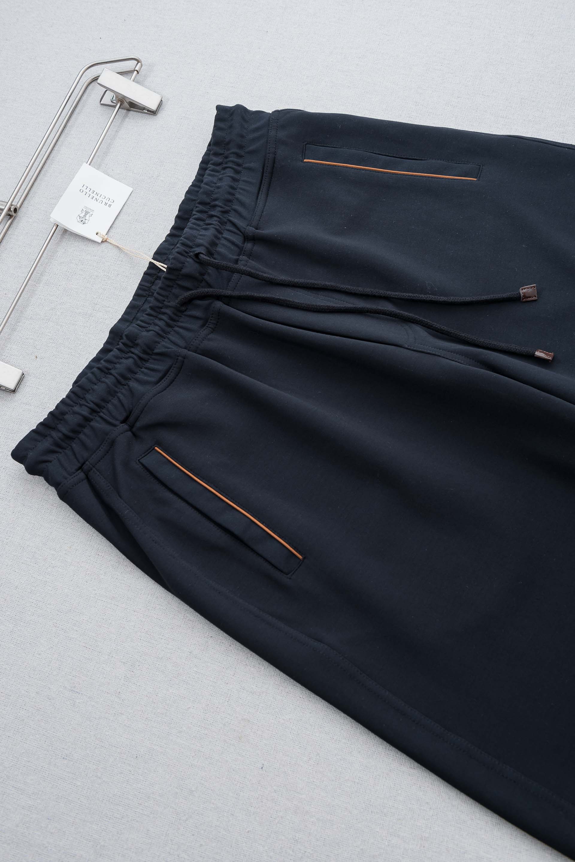 shorts Man