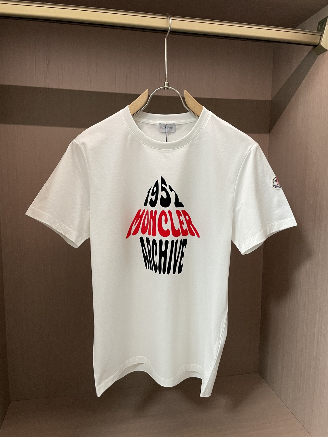 short sleeves