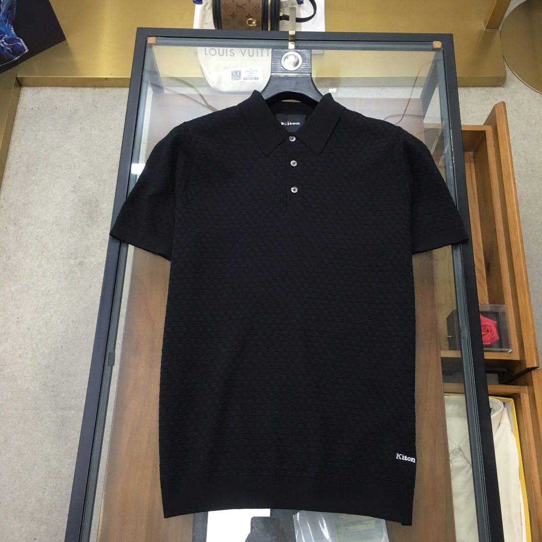short sleeves